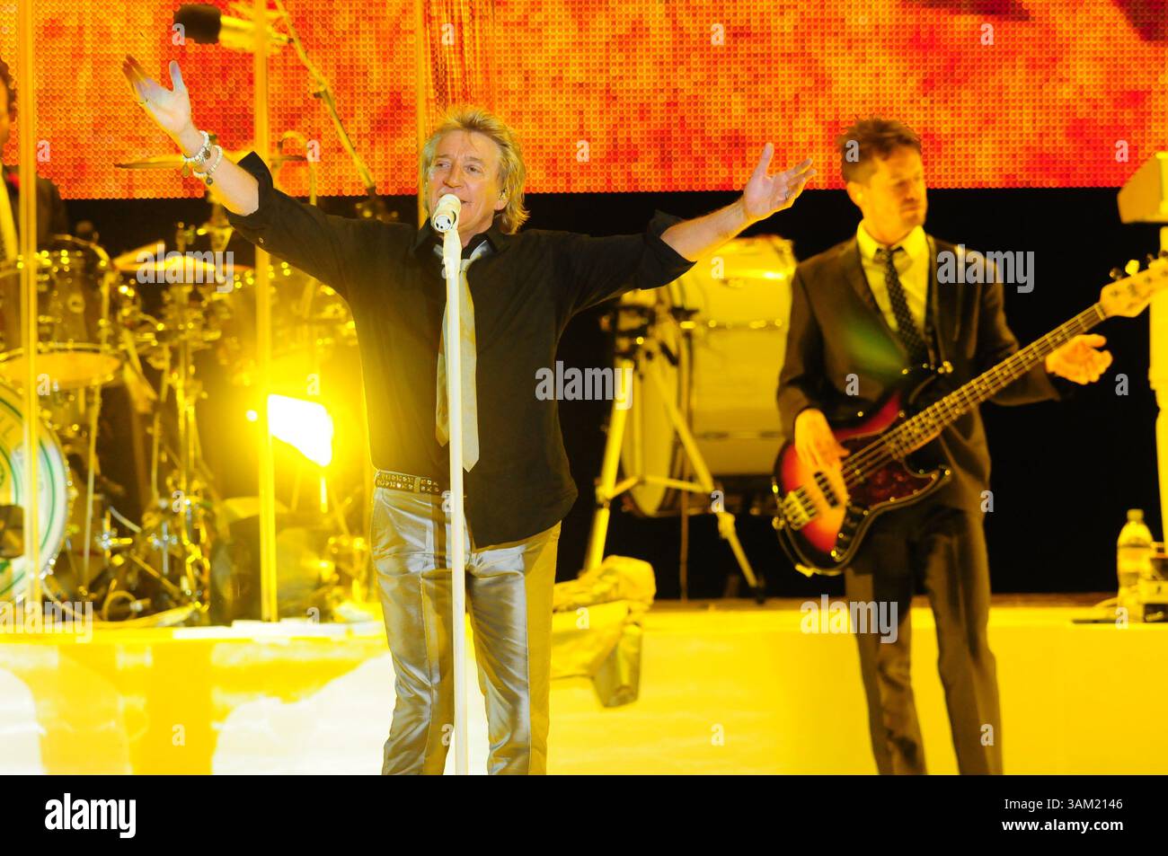 25 febbraio 2014 - Uruguay - Recital de Rod Stewart en el Estadio Centenario (immagine di credito: © El Pais/GDA/ZUMAPRESS.com) Foto Stock