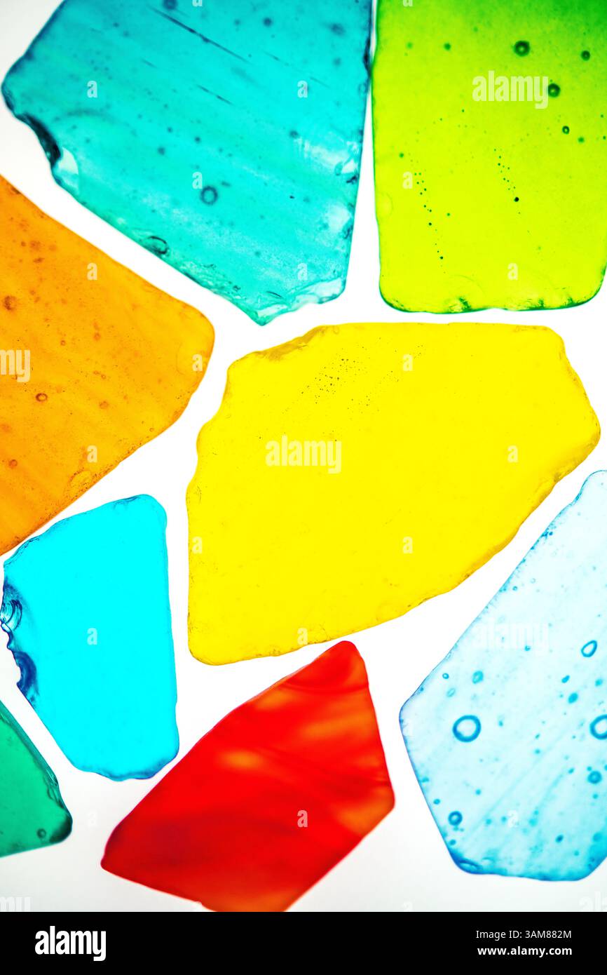 Dettaglio dei vari mosaici di vetro colorati Foto Stock