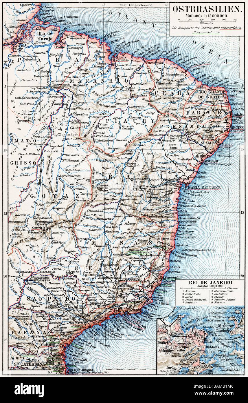 Antica mappa topografica del Brasile orientale con una pianta inquadrata della città di Rio de Janeiro. Foto Stock