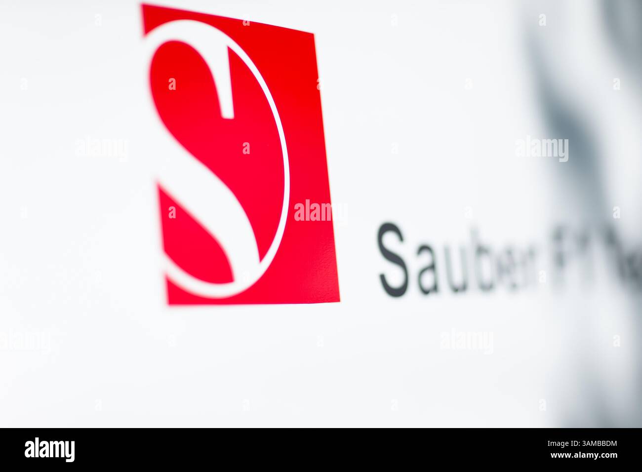 14 marzo 2014 - Melbourne, Victoria, Australia - 14 marzo 2014: Cartellonistica presso il garage del Sauber F1 Team al Gran Premio di Formula 1 australiano 2014 ad Albert Park, Melbourne, Australia. Sydney Low/Cal Sport Media (immagine di credito: © Sydney Low/Cal Sport Media/ZUMAPRESS.com) Foto Stock