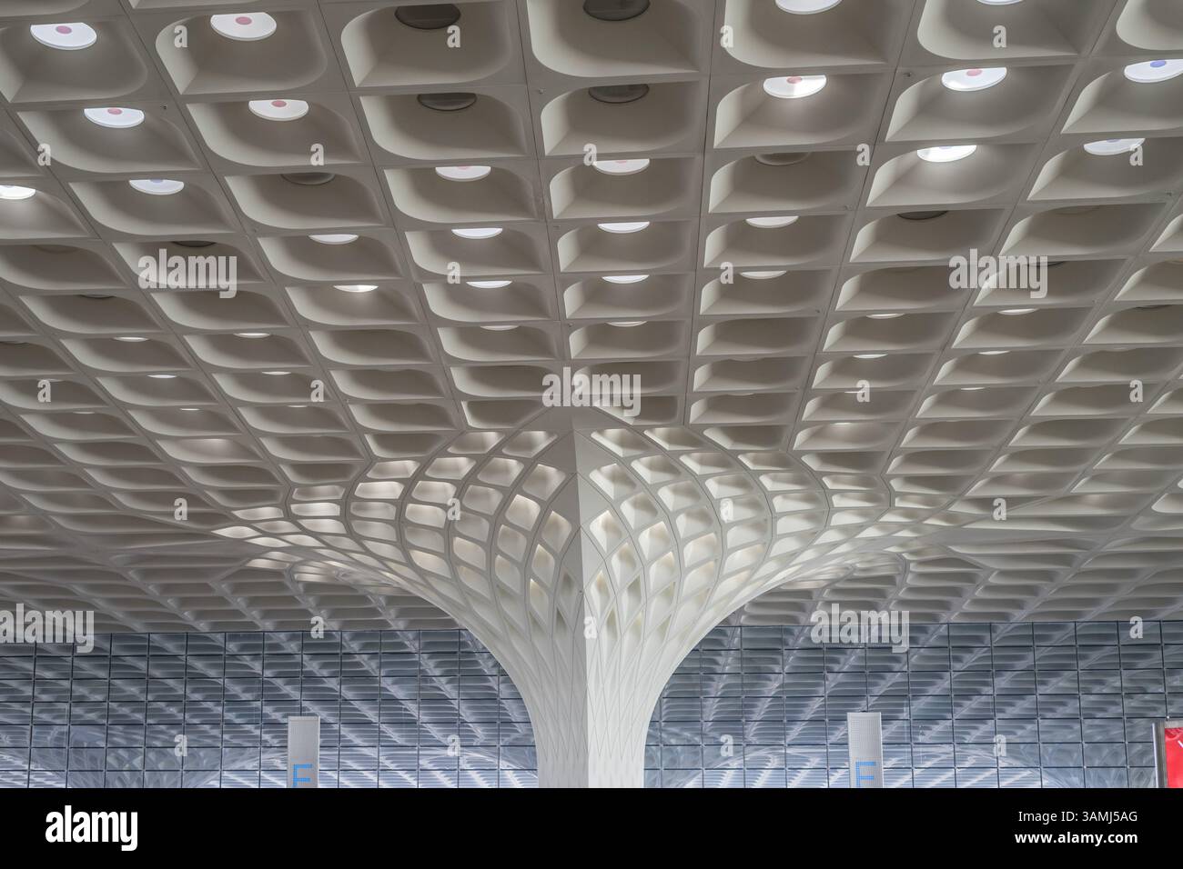 Londra, Regno Unito, Inghilterra, Europa, Heathrow, sala dell'aeroporto di Mumbai Foto Stock