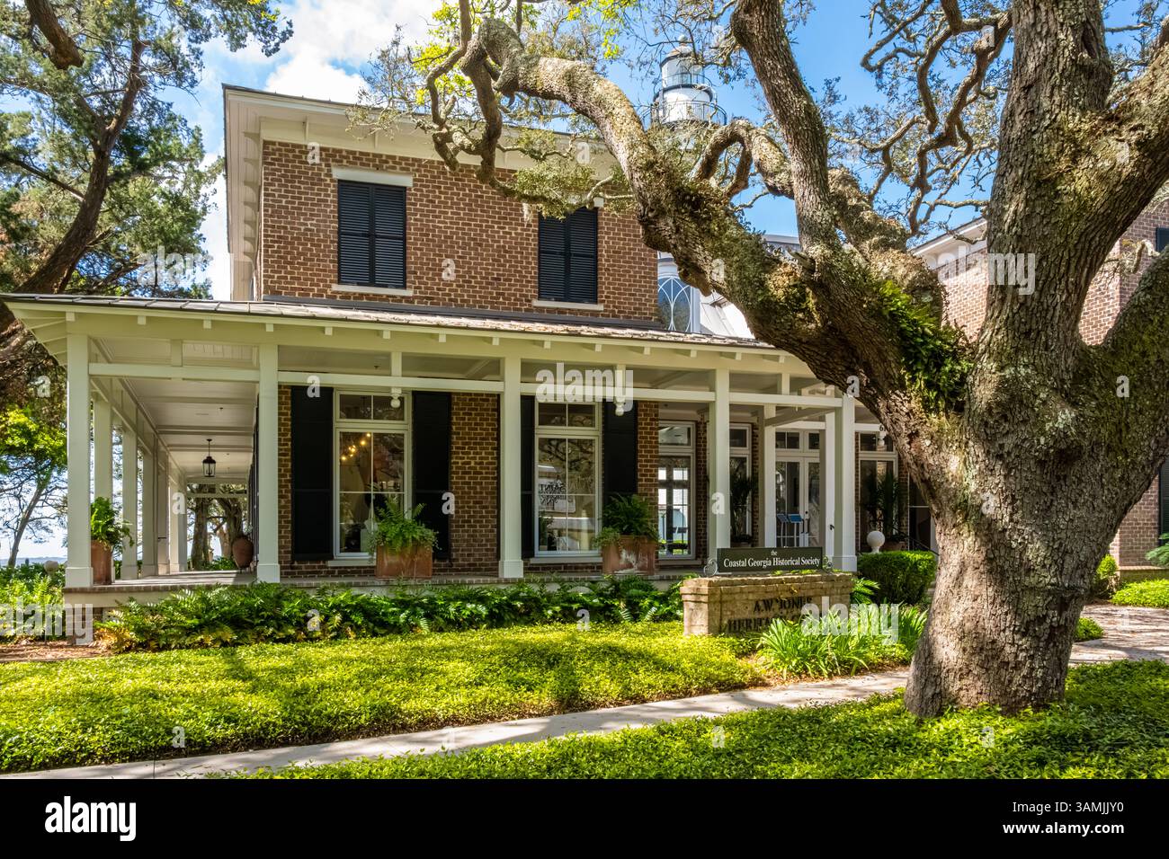 A.W. Jones Heritage Center and Museum Store presso il faro di St. Simons Island sull'isola di St. Simons, Georgia sud-orientale. (USA) Foto Stock