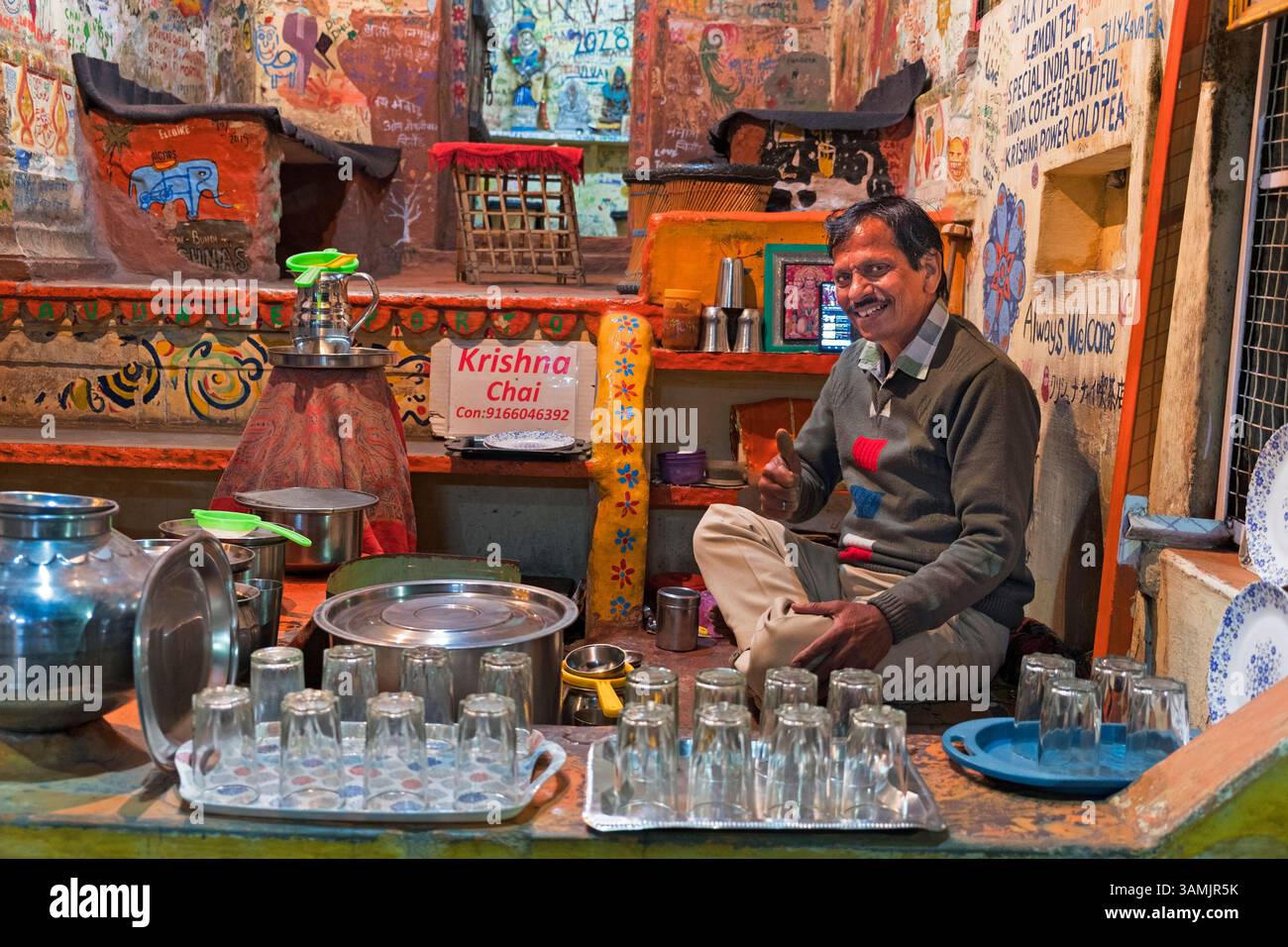 Negozio di tè Krishna chai Bundi Rajasthan India Foto Stock