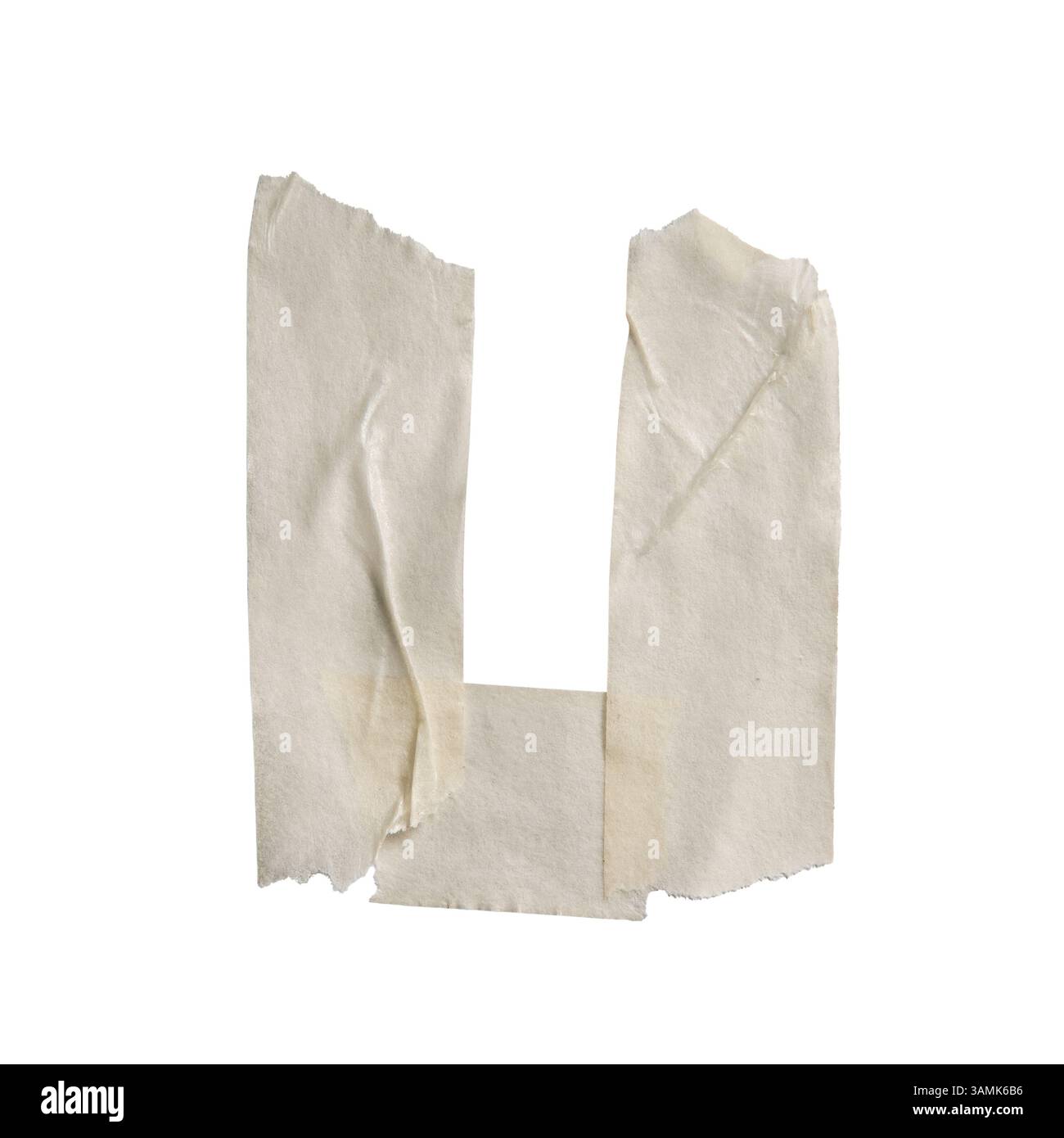 Lettera U realizzata in nastro di mascheratura bianco su sfondo bianco con percorso di ritaglio Foto Stock