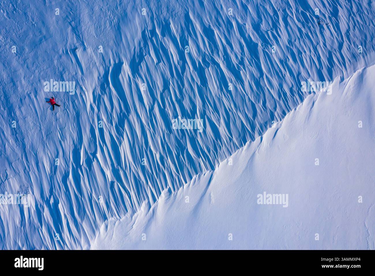 Vista aerea del paesaggio ghiacciato di Vorkuta, Repubblica di Komi, Russia. Foto Stock