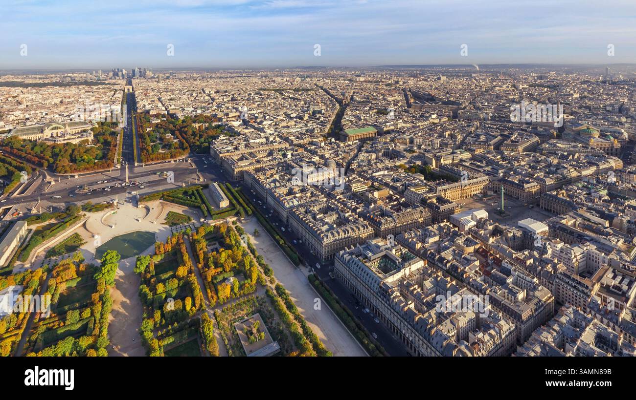 Vista aerea panoramica del centro di Parigi, Parigi, Francia. Foto Stock
