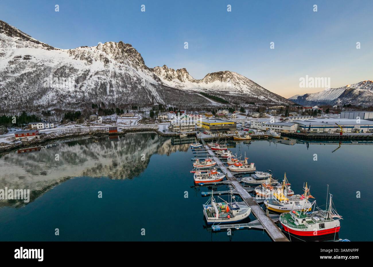 Vista aerea dell'isola di Senja durante il winder, Norvegia Foto Stock