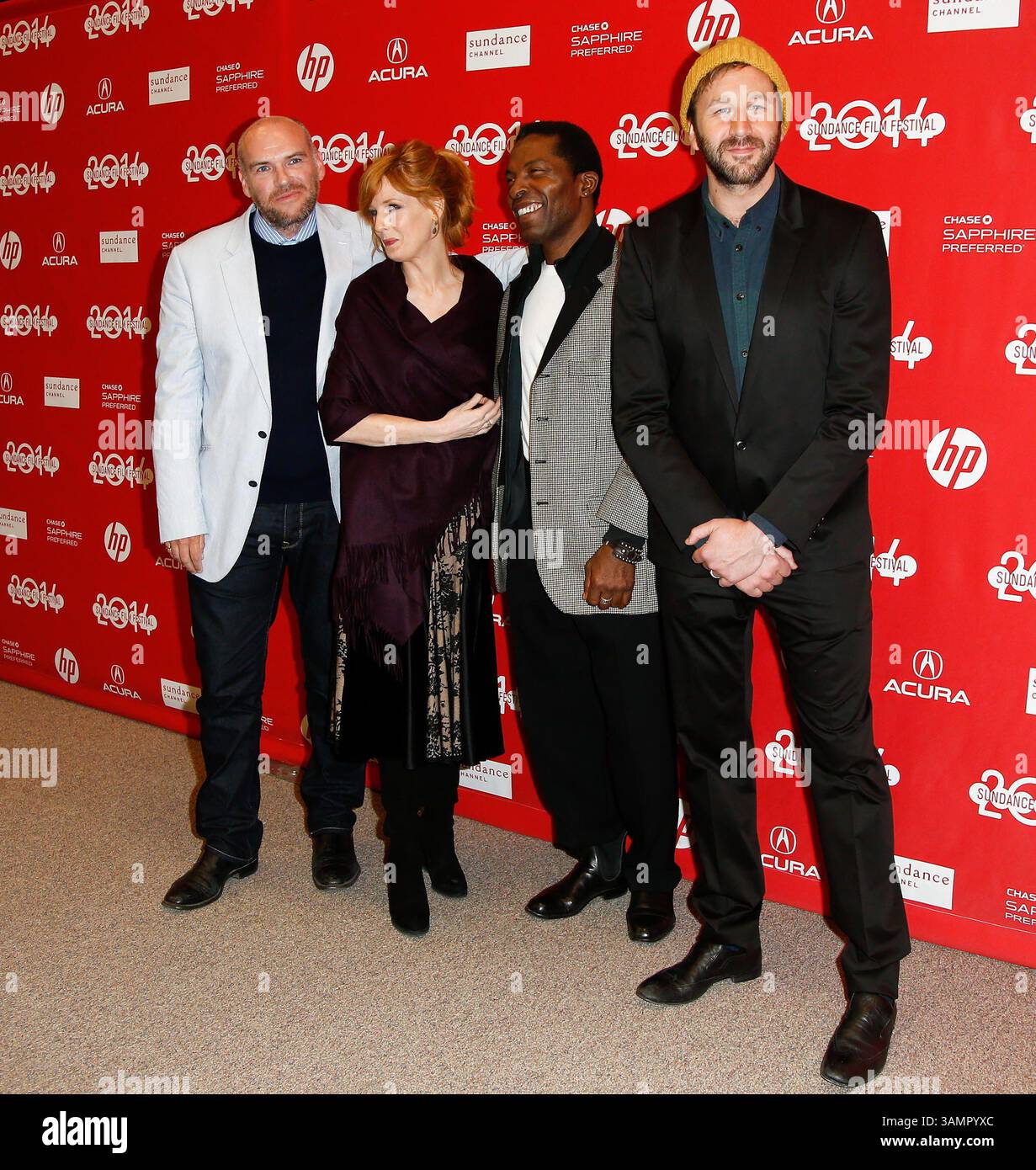19 gennaio 2014 - Park City, Utah, Stati Uniti - (L-R) il regista JOHN MICHAEL MCDONAGH, KELLY REILLY, ISAACH DE BANKOLE e CHRIS o'DOWD assistono alla prima di 'Calvary' all'Eccles Theatre durante il Sundance Film Festival del 2014. (Immagine di credito: © Debby Wong/ZUMA Wire/ZUMAPRESS.com) Foto Stock