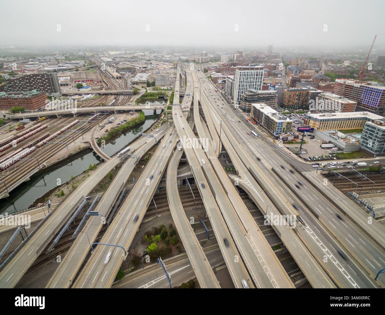 Veduta aerea dell'incrocio stradale a più corsie, Boston, USA. Foto Stock