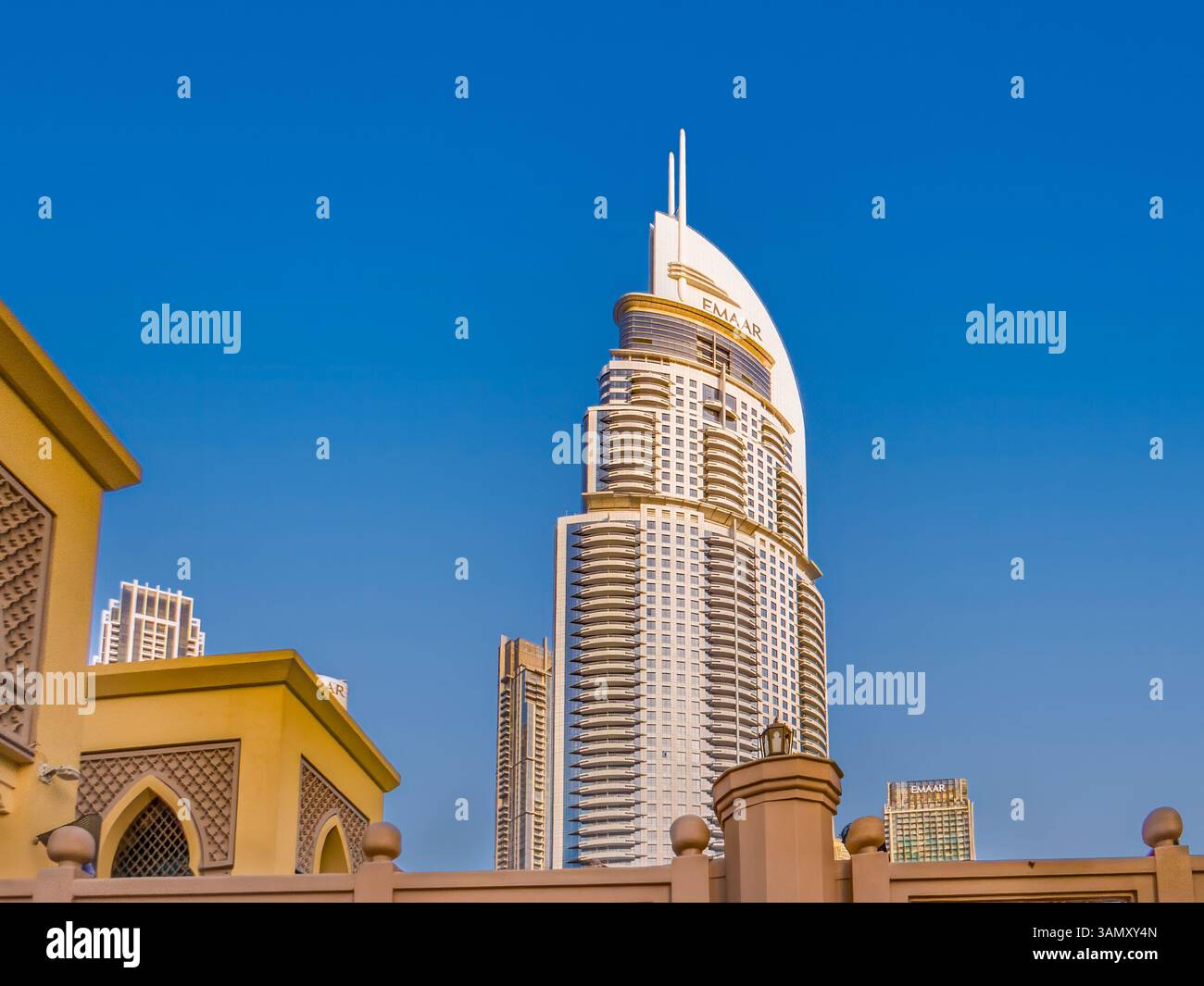 Dubai. The Address Hotel negli Emirati Arabi Uniti, Dubai. Indirizzo l'hotel è un popolare hotel a 5 stelle. Foto Stock