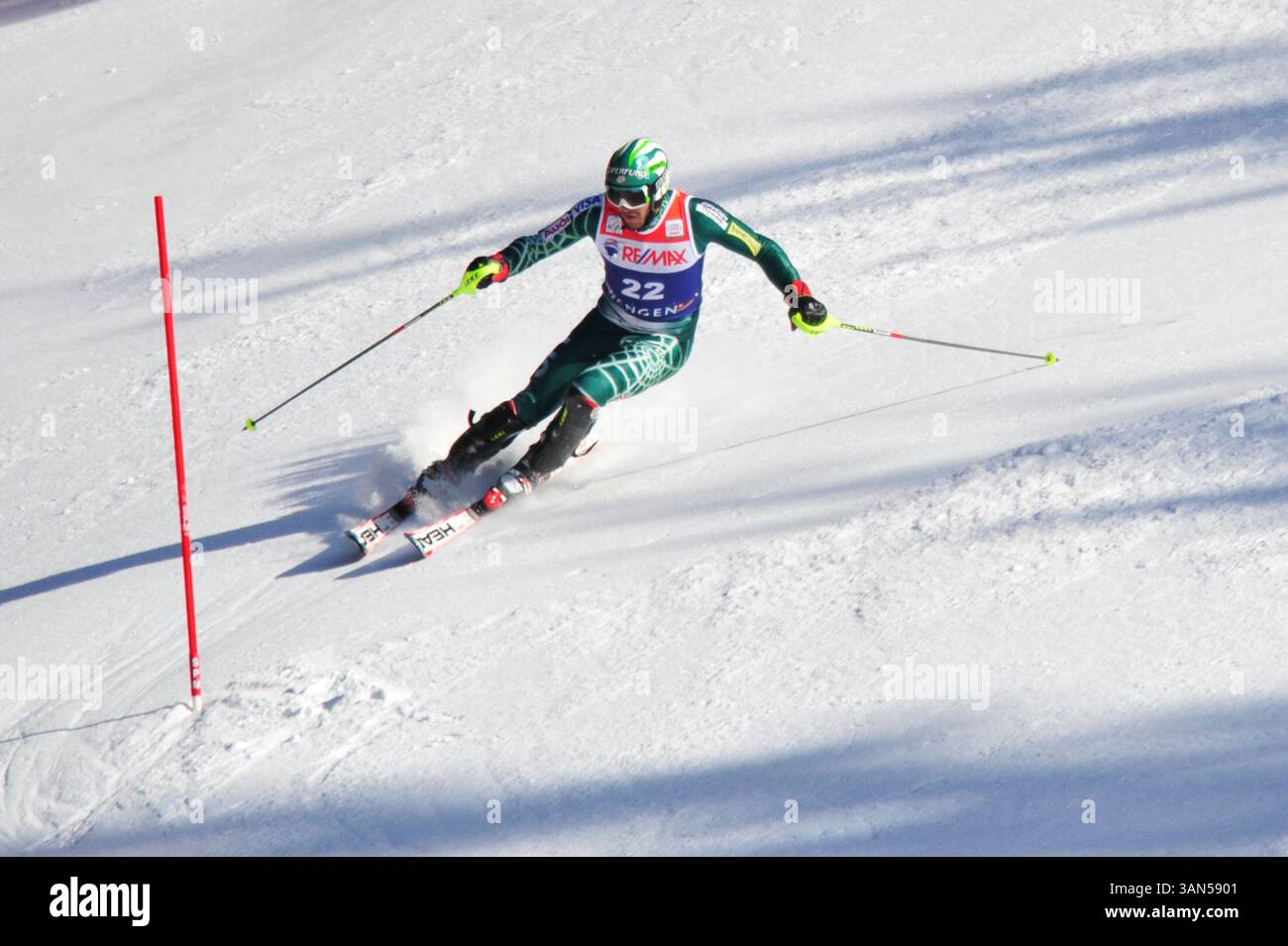 16 gennaio 2009: Bode Miller (USA) gareggia nella parte slalom durante la Super Combined maschile alla 79a gara internazionale di Lauberhorn a Wengen, in Svizzera. Crediti: John C Middlebrook, CSM. (Immagine di credito: © FOTOGRAFO/Cal Sport Media) Foto Stock
