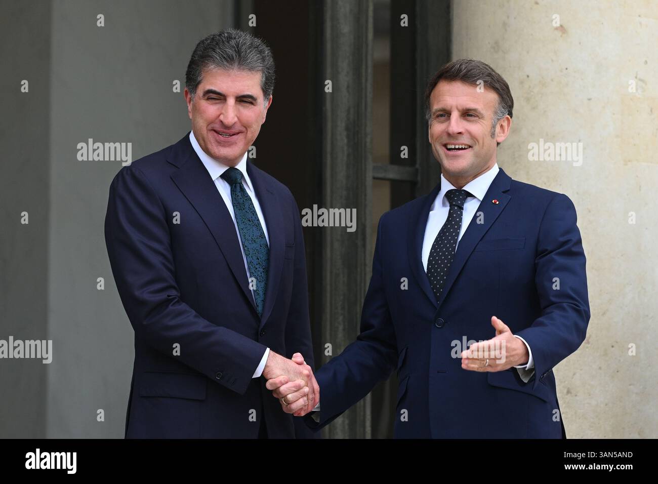 Parigi, Francia. 14 aprile 2025. Il presidente della Repubblica, Emmanuel Macron, ha ricevuto il presidente della regione autonoma del Kurdistan iracheno, Netchirvan Barzani, per un pranzo di lavoro al Palazzo Elysee il 14 aprile 2025. - 14/04/2025 - Francia/Ile-de-France (regione)/Parigi - Julien Mattia/le Pictorium credito: LE PICTORIUM/Alamy Live News Foto Stock