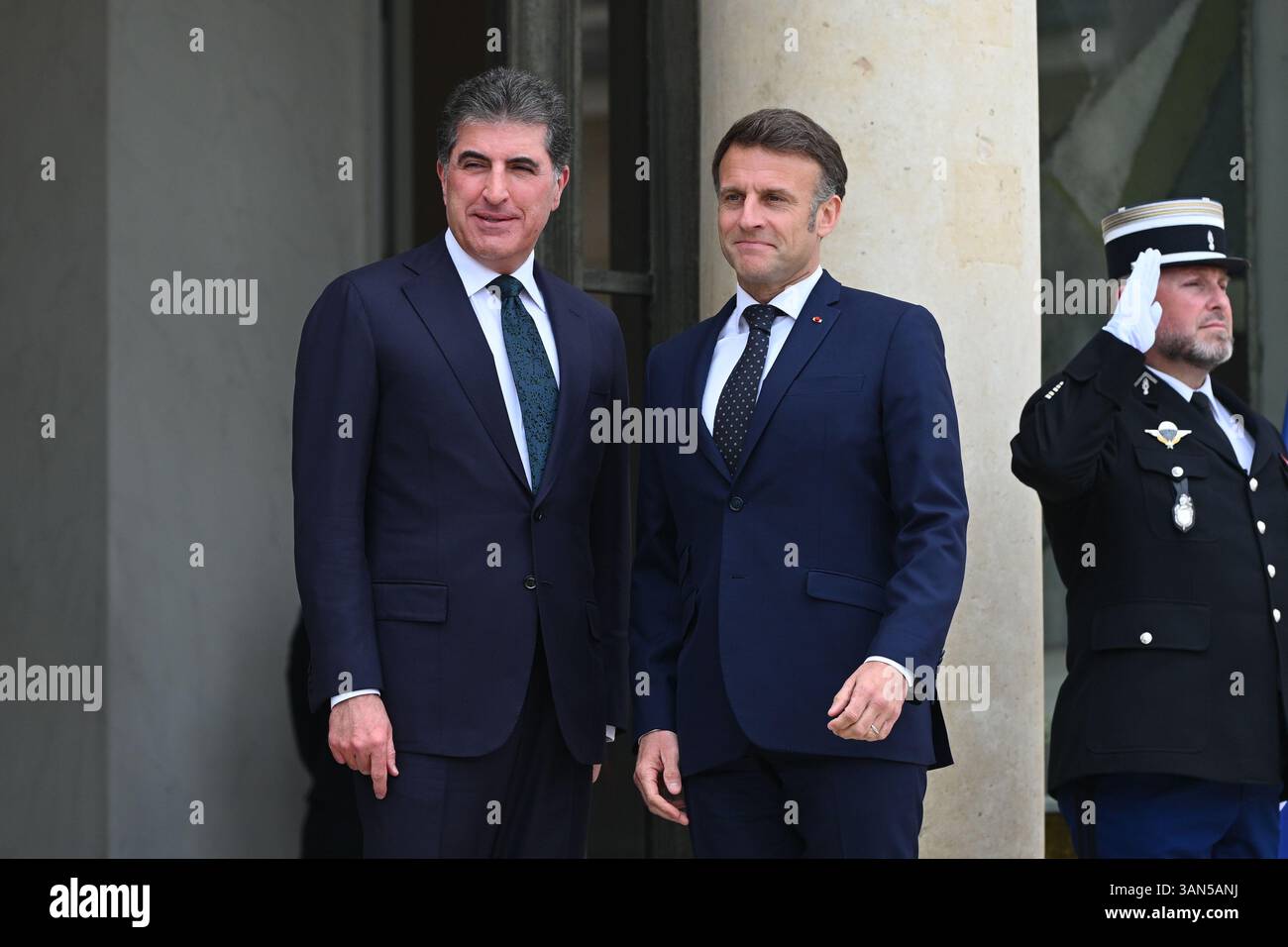Parigi, Francia. 14 aprile 2025. Il presidente della Repubblica, Emmanuel Macron, ha ricevuto il presidente della regione autonoma del Kurdistan iracheno, Netchirvan Barzani, per un pranzo di lavoro al Palazzo Elysee il 14 aprile 2025. - 14/04/2025 - Francia/Ile-de-France (regione)/Parigi - Julien Mattia/le Pictorium credito: LE PICTORIUM/Alamy Live News Foto Stock