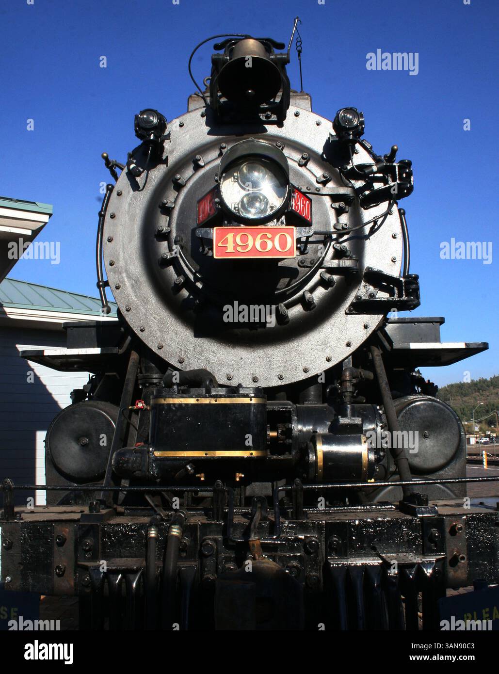 26 ottobre 2008 - Williams, Arizona, Stati Uniti - uno dei modi più insoliti per raggiungere il South Rim del GRAND CANYON è in treno e i treni giornalieri gestiti dalla Grand Canyon Railway a Williams, Arizona. Usano sia motori a vapore che altre locomotive d'epoca. (Immagine di credito: © Barry Sweet/ZUMA Press) Foto Stock