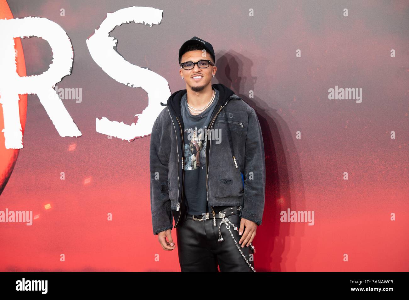 Londra, Regno Unito. 14 aprile 2025. Jadon Sancho sul Red carpet alla prima europea di “The Sinners”. Cristina Massei/Alamy Live News Foto Stock