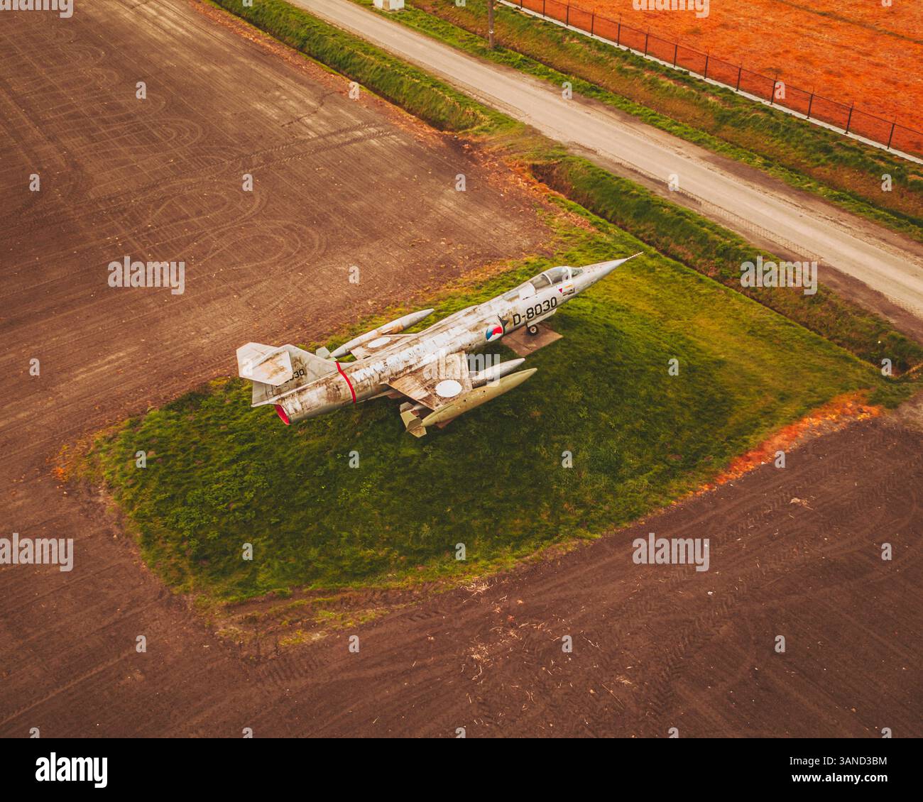 Paesi Bassi - 06 aprile 2022: Veduta aerea di un Lockheed F-104 Starfighter, Paesi Bassi. Foto Stock