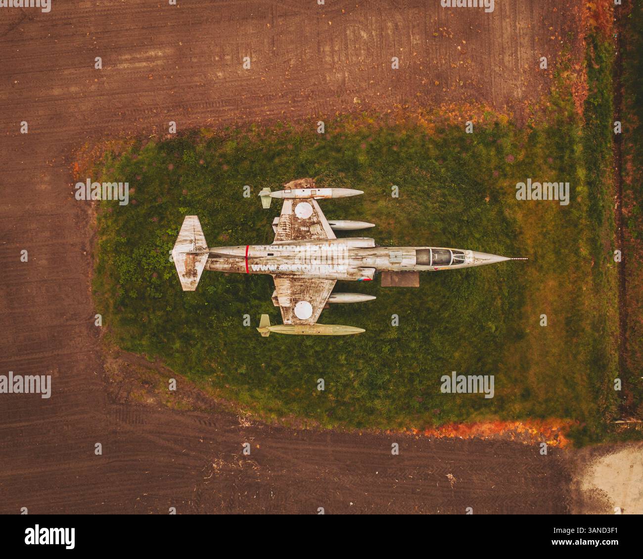 Paesi Bassi - 06 aprile 2022: Veduta aerea di un Lockheed F-104 Starfighter, Paesi Bassi. Foto Stock