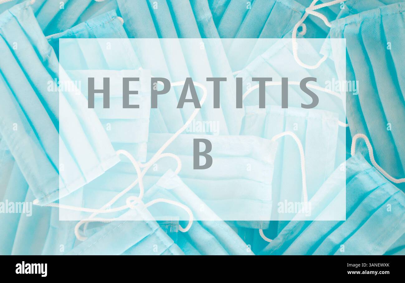 Segno blu con un mucchio di maschere che dice l'epatite B. le maschere sono tutte di dimensioni diverse e sono impilate l'una sull'altra. Concetto di caos AN Foto Stock