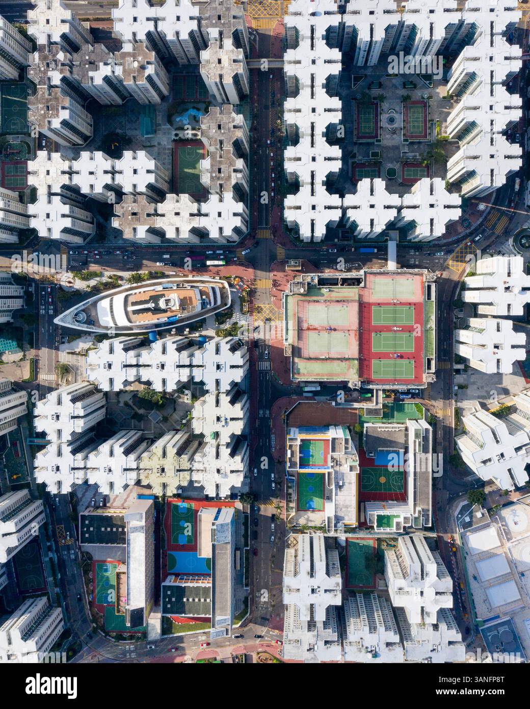 Veduta aerea del Whampoa, un centro commerciale che sembra una barca, Kowloon City District, Hong Kong. Foto Stock