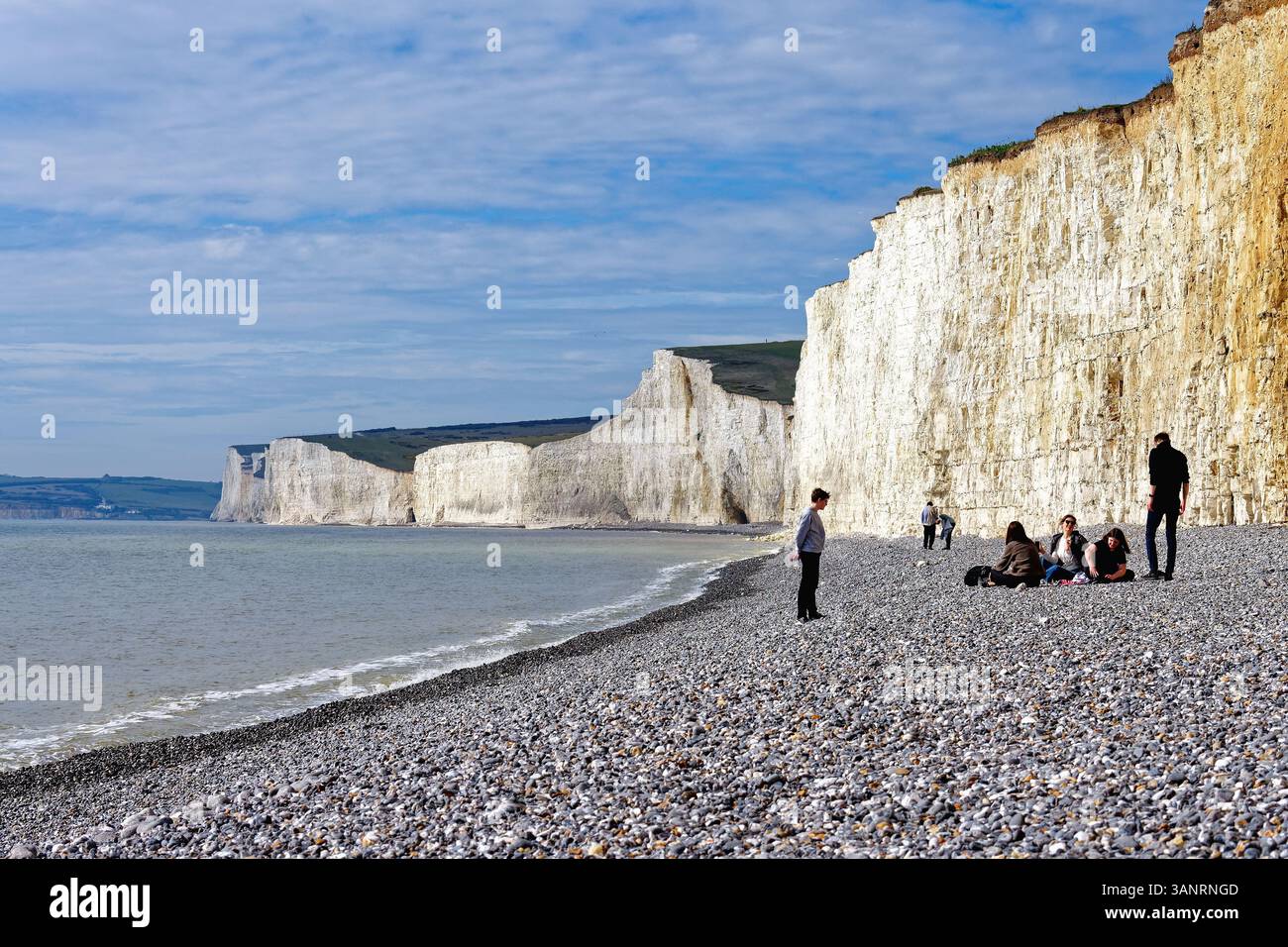 La costa meridionale di Birling Gap nel South Downs National Park in un giorno di primavera soleggiato, vicino a Eastbourne East Sussex Inghilterra Regno Unito Foto Stock
