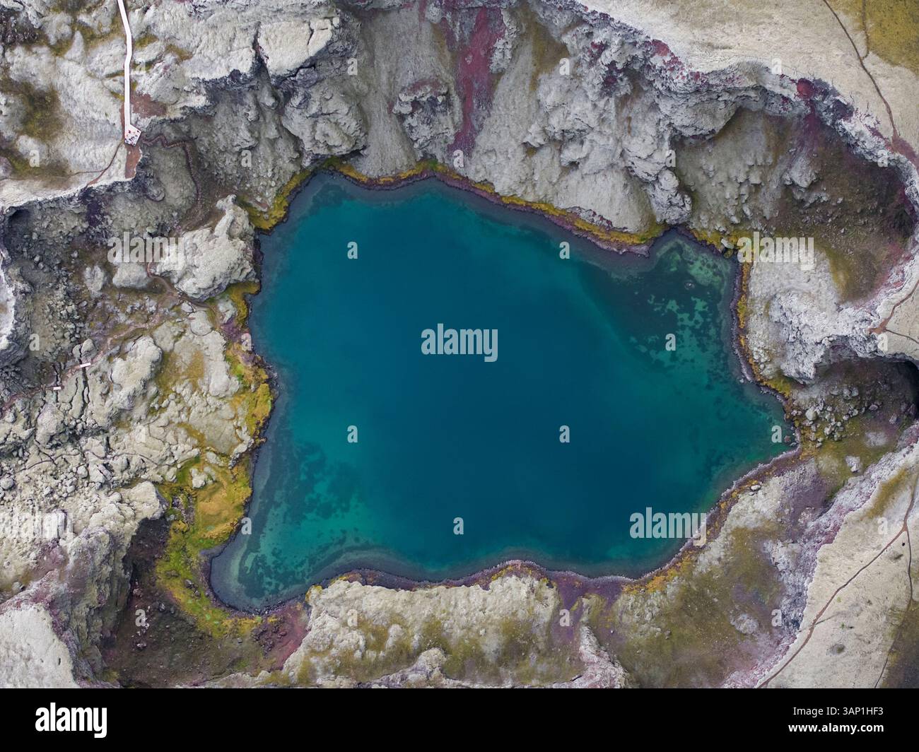 Vista aerea del cratere Tjarnargigur a Kirkjubaejarklaustur, regione meridionale, Islanda. Foto Stock