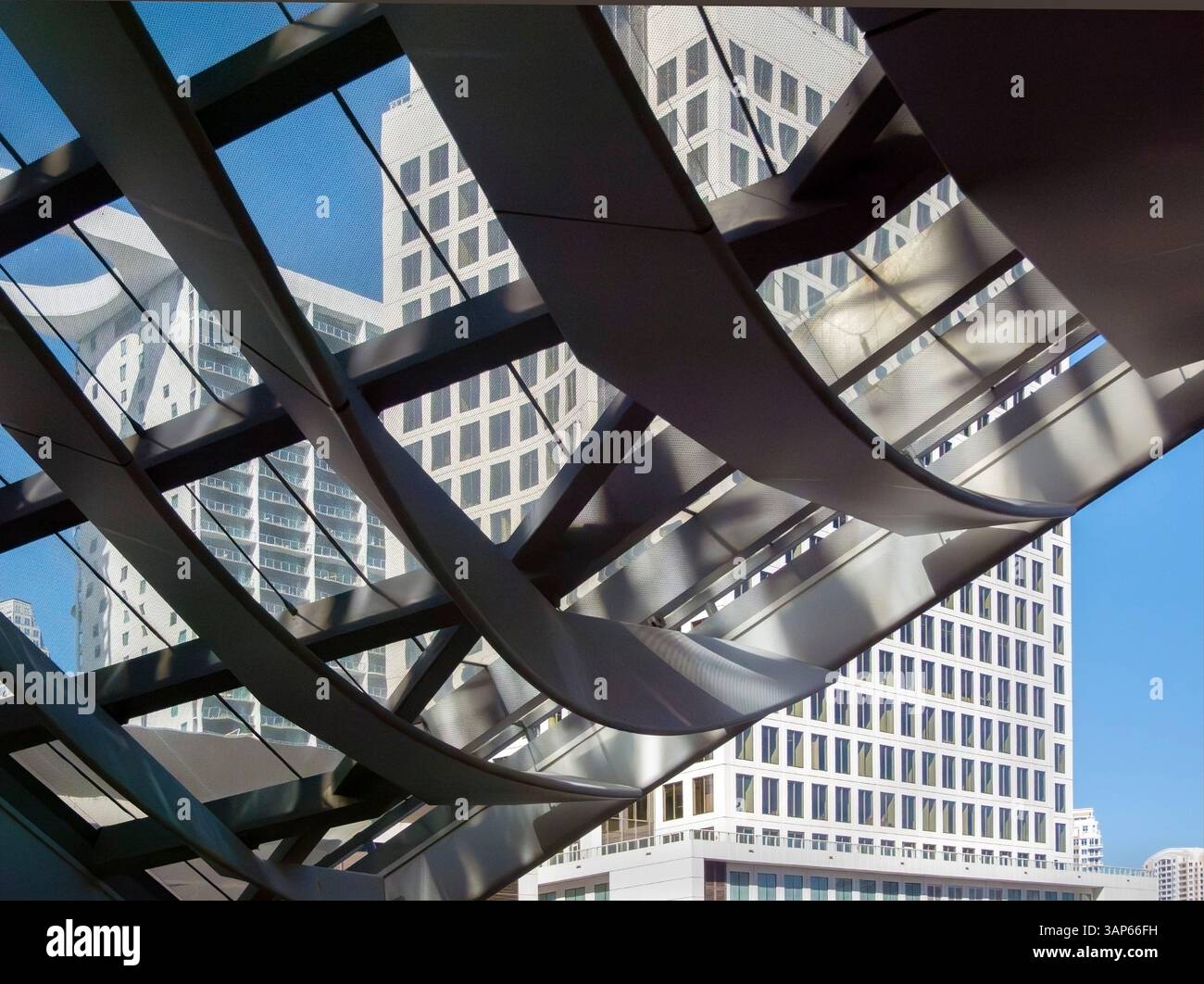 Edificio moderno con dettagli Foto Stock