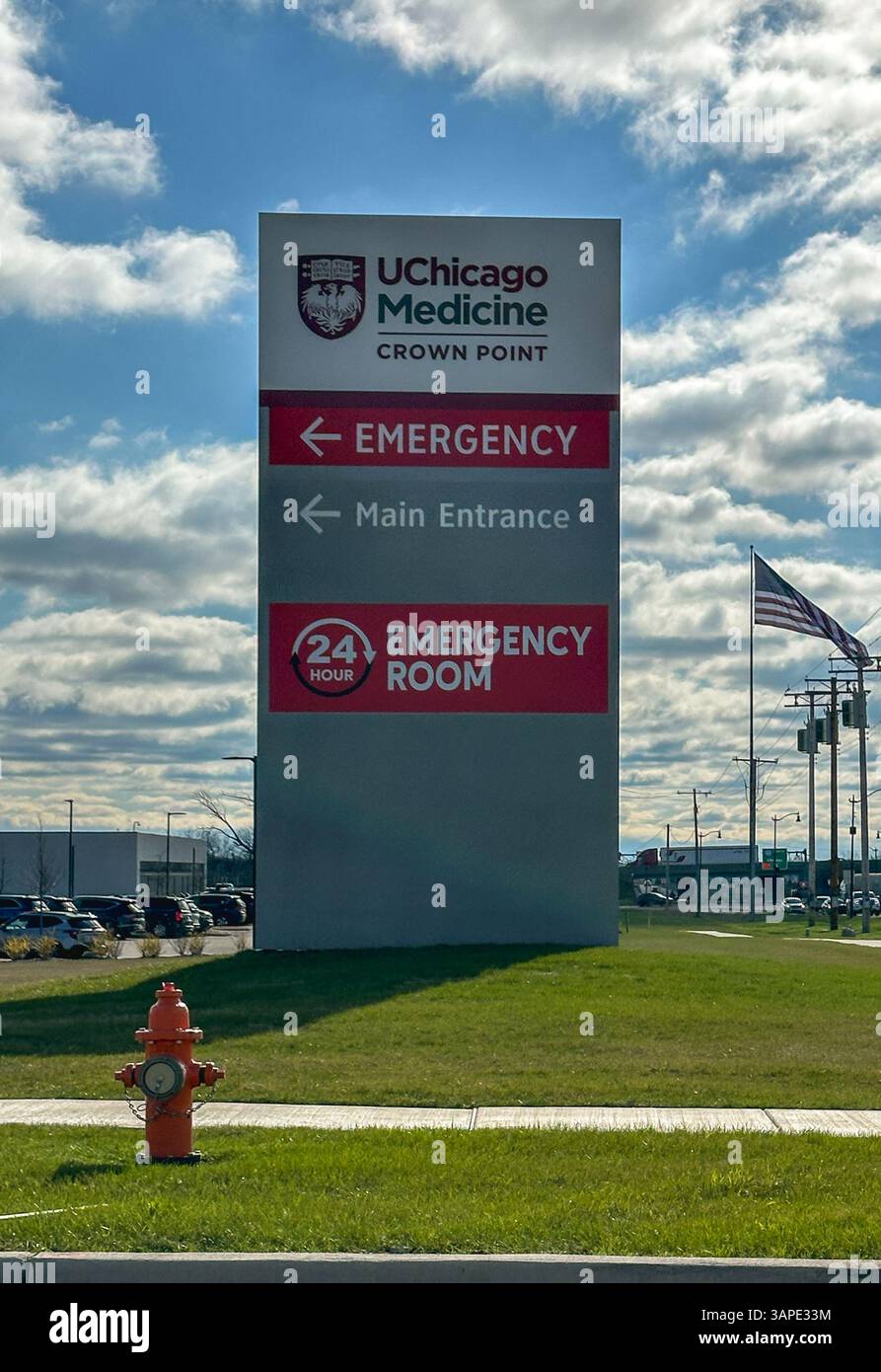 Cartello direzionale UChicago Medical Facility - Immagine stock catturata con smartphone