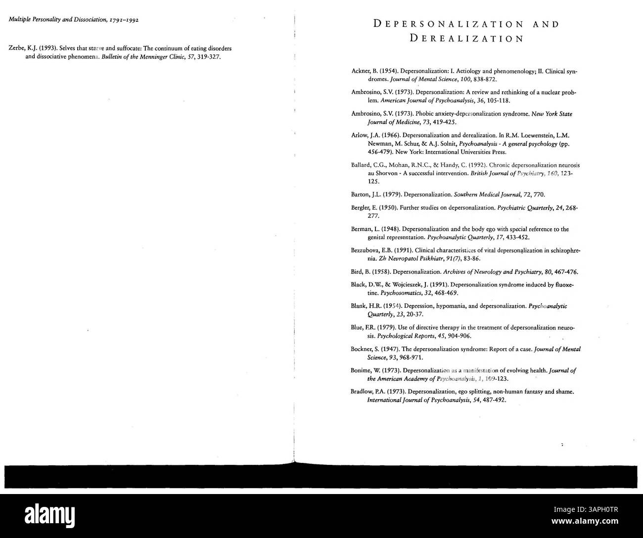 Questa bibliografia copre la letteratura su personalità multiple e dissociazione dal 1791 al 1992, aggiornata nella seconda edizione. Comprende la ricerca sulla dissociazione, l'amnesia, la depersonalizzazione, la derealizzazione, gli stati di fuga, e aspetti medico-legali. Gli errori delle edizioni precedenti sono stati corretti. Il documento funge da risorsa per studi storici e clinici nel campo dei disturbi mentali. Foto Stock