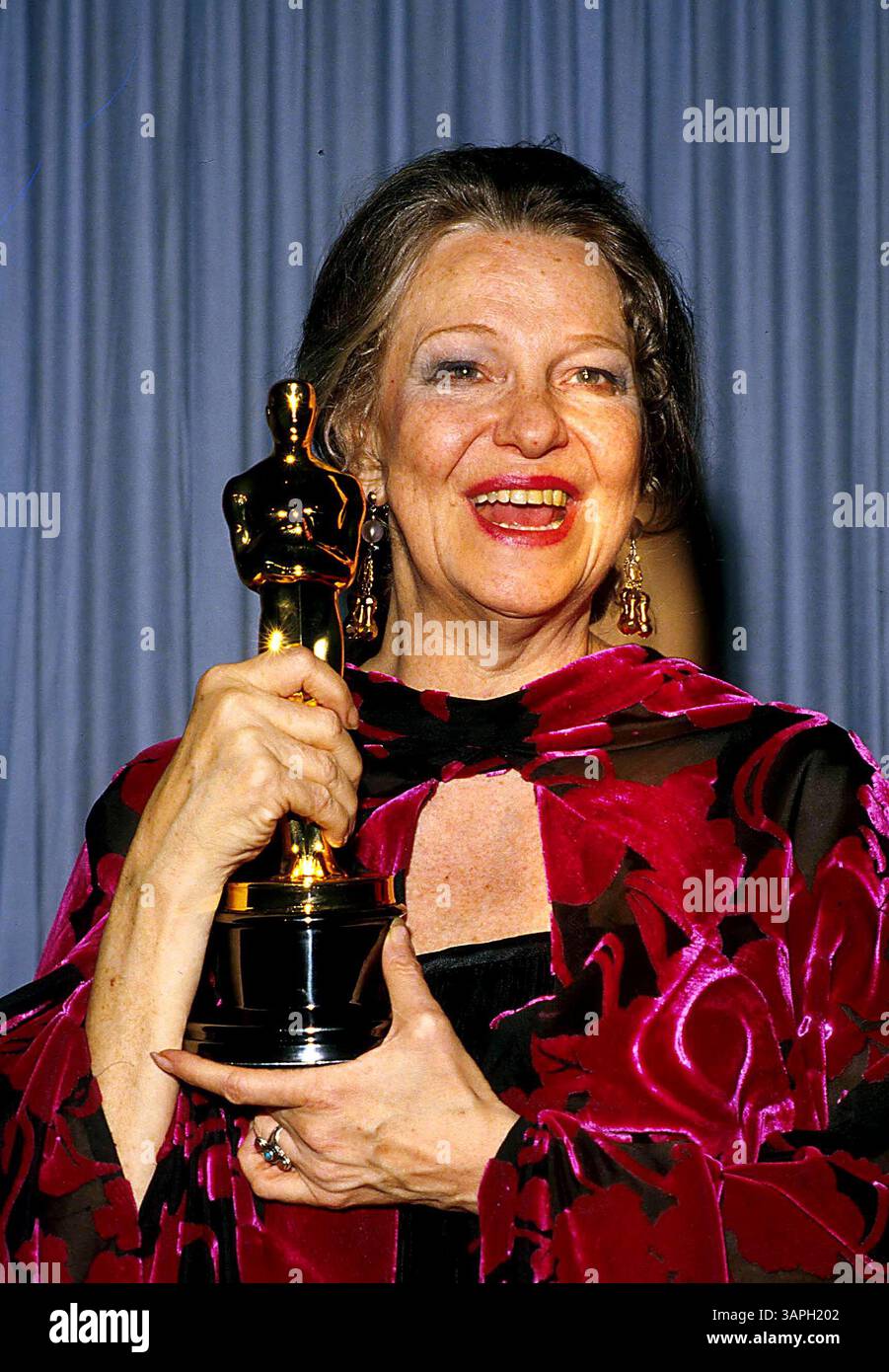 1 GENNAIO 2011 - OSCAR. PAGINA DI GERALDINE. RALPH DOMIGUEZ/ 1986 (immagine di credito: © Globe Photos/ZUMAPRESS.com) Foto Stock