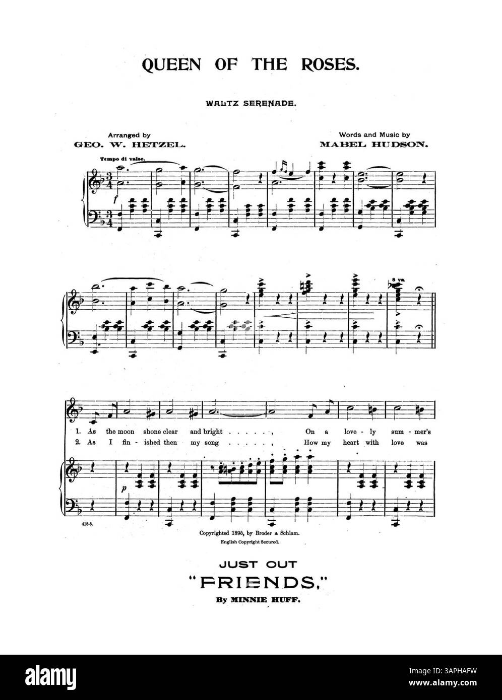 Questo spartito per "Queen of the Roses", scritto e cantato da Mabel Hudson, include una foto di Fowzer sulla copertina. All'interno, le pubblicità mettono in risalto canzoni popolari, tra cui "Accidental Polka", "March of the Golden West" e "Violets" di Carrie Roma. La copertina posteriore contiene estratti di altre canzoni famose. L'immagine digitale potrebbe non riflettere completamente il colore dell'originale. Foto Stock