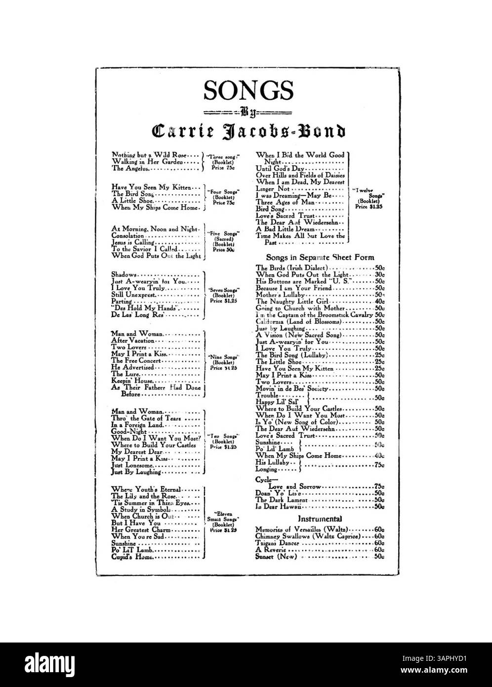 "In Dear Hawaii" di Carrie Jacobs-Bond è una canzone con una fotografia di una scena di palme. È dedicato a Wilhelmina e Vernon Tenny, e la copertina posteriore contiene un elenco di altre composizioni dello stesso compositore. Foto Stock