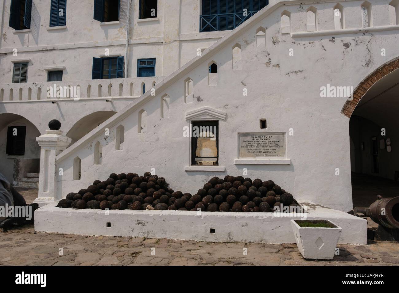 Ghana, Costa del Capo. Cortile interno del castello di Cape Coast. Foto Stock