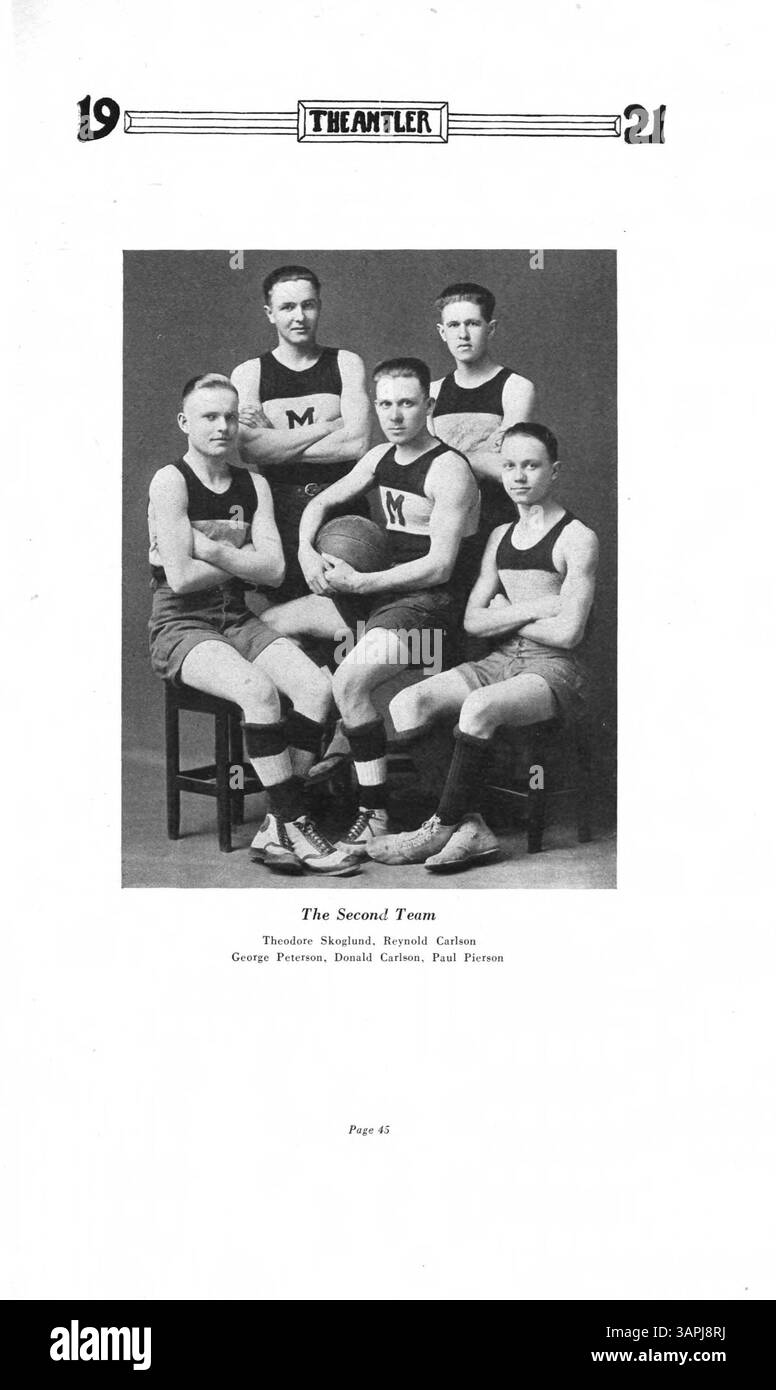 L'annuario di Antler 1921 della Minnehaha Academy presenta uno sguardo completo sugli studenti, le facoltà, i club e le squadre sportive attive durante l'anno scolastico 1920-1921. Foto Stock