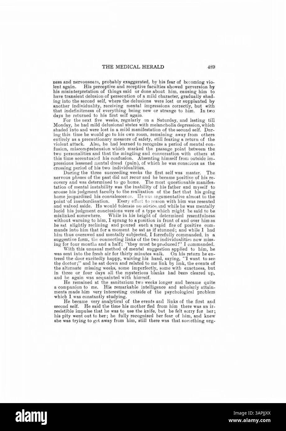 Il dottor Burnett presenta un caso di studio su un giovane a cui è stata diagnosticata una doppia personalità, a partire dall'infanzia. Dopo un'intensa sessione di terapia di suggerimento mentale, il paziente è stato in grado di ricordare le azioni di entrambi i lati della sua personalità. Questo articolo è seguito da una discussione tra diversi medici su casi simili. Foto Stock