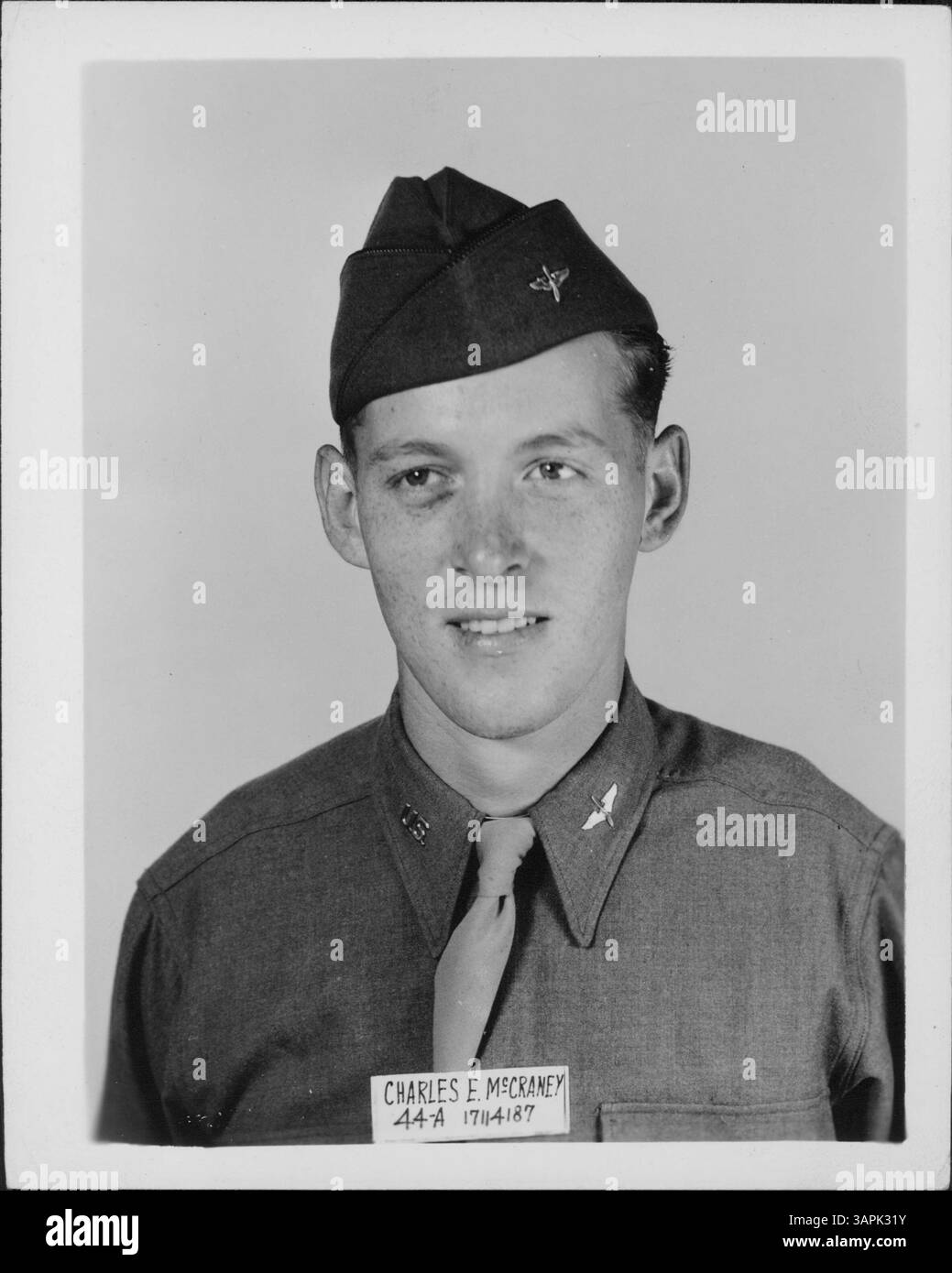 Charles E. McCraney, residente a Edina, è presente nella collezione della Hennepin County Library, che fornisce informazioni sulla sua vita e sui suoi contributi. Foto Stock