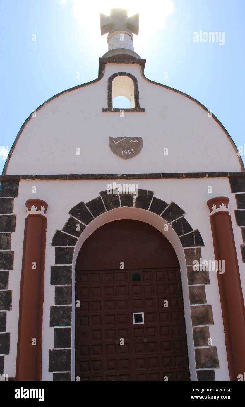 Ermita de San Isidro cappella di Roque Calvario picco, a Alajero, La Gomera, isole Canarie, Spagna Foto Stock
