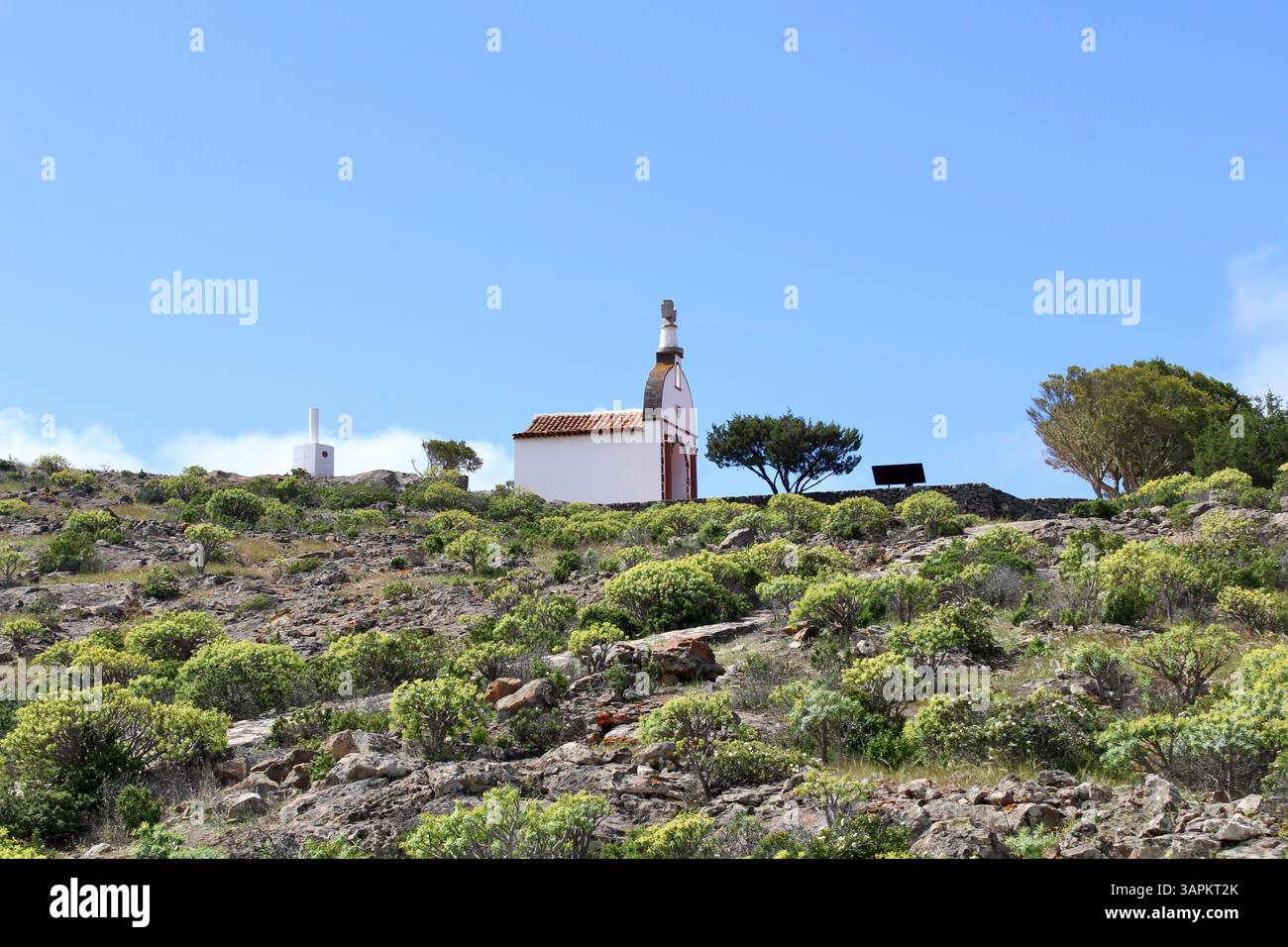 Ermita de San Isidro cappella di Roque Calvario picco, a Alajero, La Gomera, isole Canarie, Spagna Foto Stock