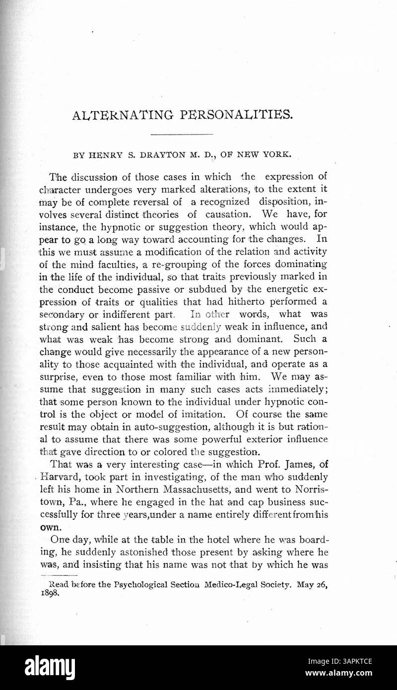 Una relazione sul trattamento riservato a un impiegato di 28 anni ha ammesso in asilo dopo aver inviato telegrammi minacciosi. Il paziente mostrava una personalità alterata legata alle esperienze traumatiche passate. Il caso evidenzia l'eventuale risoluzione e scomparsa della personalità alterata dopo un intervento terapeutico. Il rapporto è stato scritto da Bernard Hart, che in seguito sarebbe diventato un importante sostenitore della psicoanalisi freudiana. Foto Stock