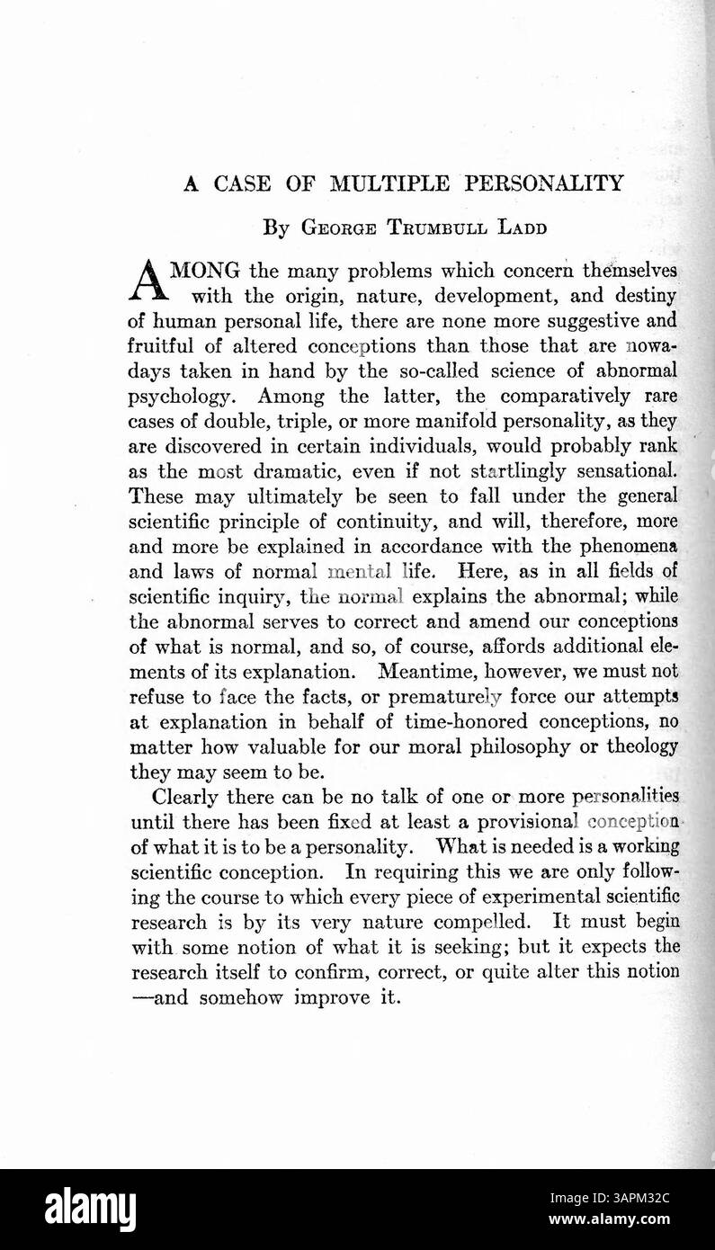 Questo studio esamina il caso di Doris Fischer di personalità multiple, attribuite alle crisi della sua vita, tra cui gli abusi dei genitori e la morte di sua madre. L'autore discute i tratti fisici e i comportamenti di ogni personalità e descrive le osservazioni del medico e il processo di trattamento nell'arco di tre anni, portando al successo nel trattamento. Foto Stock