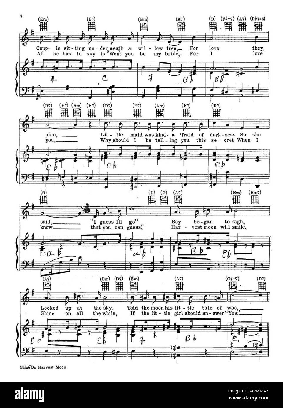 "Shine On, Harvest Moon" presenta una copertina posteriore con un brano musicale a tutta pagina tratto da "Auf Wiedersehn" di Abner Greenberg. La copertina sembra essere firmata da Fred L. Olson in inchiostro blu. Foto Stock