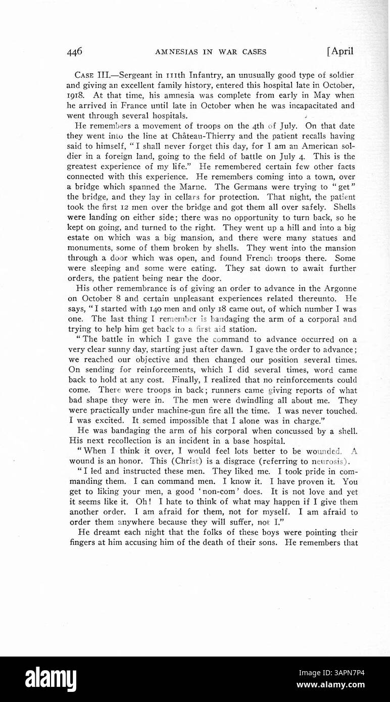 Questa ricerca della University of Oregon Libraries definisce la dissociazione e il suo ruolo nella difesa mentale adattiva. Descrive tre soldati che hanno sviluppato un'amnesia psicogena dopo esperienze di guerra traumatiche. I casi includono la presenza di morti orribili e decisioni che alterano la vita sotto stress, che hanno portato ad amnesia nonostante nessuna precedente storia psicologica. Foto Stock