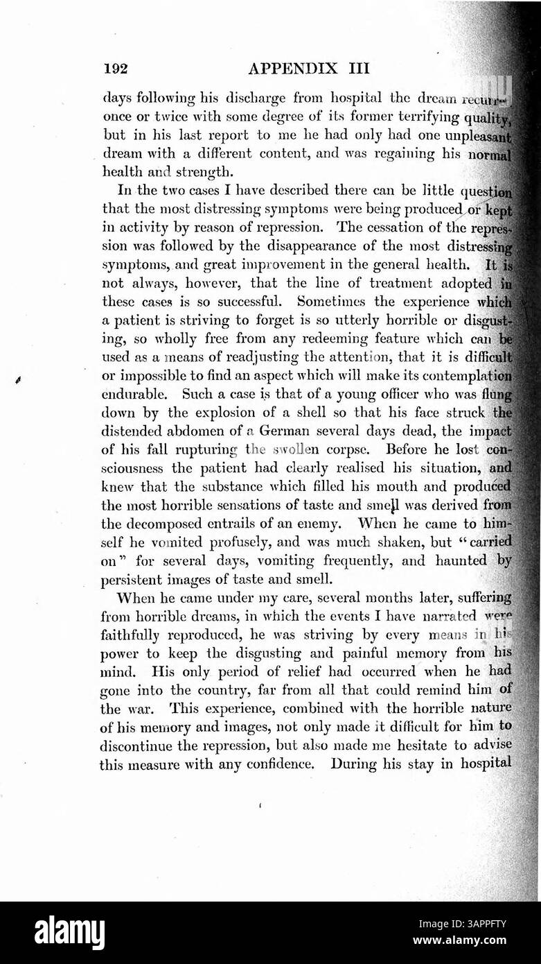 Questo lavoro esamina la repressione come un processo mentale attivo che rende alcuni ricordi inaccessibili. L'autore sostiene che la repressione, specialmente nel contesto della nevrosi di guerra, può ostacolare l'adattamento e il trattamento. Il documento sottolinea che invece di sopprimere i ricordi dolorosi, i pazienti dovrebbero affrontarli per un migliore recupero psicologico. Sottolinea l'importanza di affrontare la cessazione della repressione per ottenere risultati terapeutici efficaci. Foto Stock