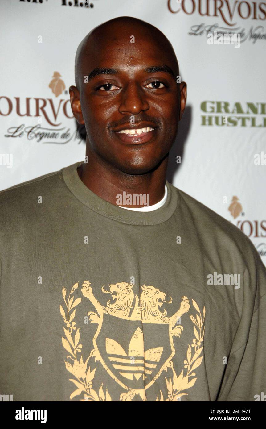 25 GIUGNO 2007 - K53323DL.GRAND HUSTLE E COURVOISIER CELEBRANO L'USCITA DI T.I. VS T.I.P.TENUTASI PRESSO REPUBLIC WEST HOLLYWOOD CA.6-25-07. DAVID LONGENDYKE- 2007.IMMAGINE: DAMIEN WILKINS(immagine di credito: © Globe Photos/ZUMAPRESS.com) Foto Stock