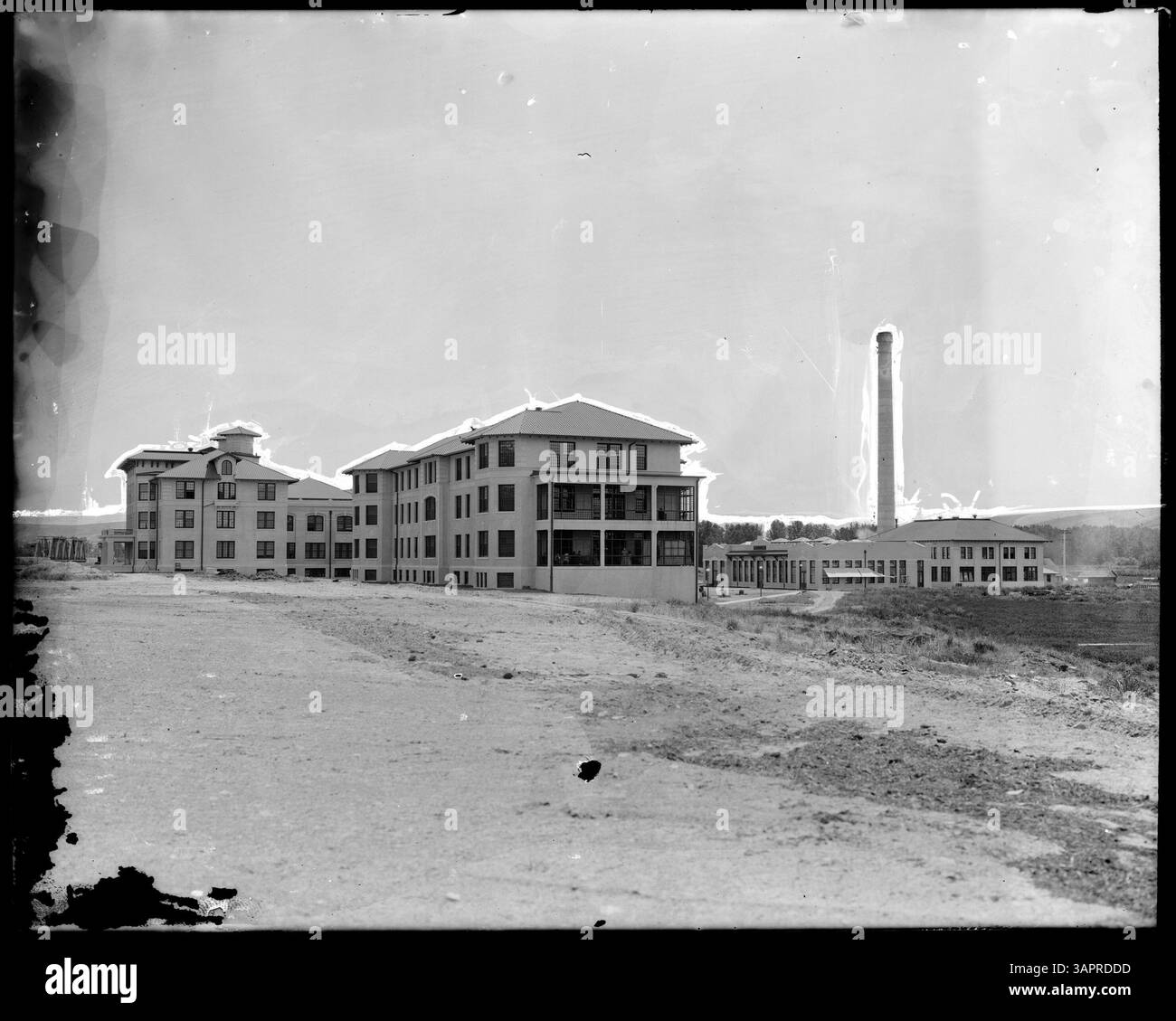 Questa fotografia di Lee Moorhouse mostra l'Eastern Oregon State Hospital di Pendleton, Oregon. L'immagine offre un'idea dell'architettura e della storia istituzionale dei primi anni del XX secolo. Foto Stock