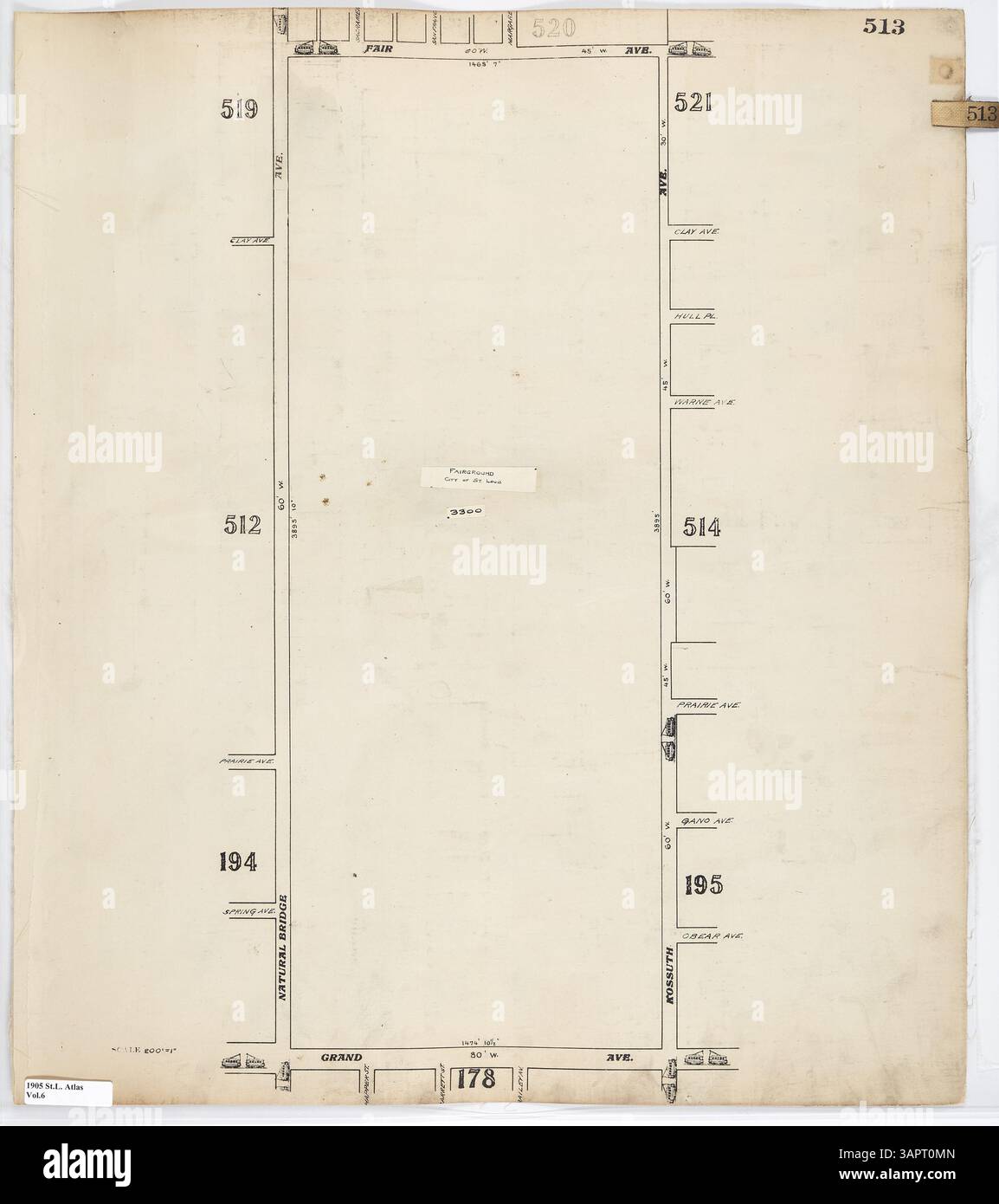 Questa mappa, trovata nel volume 2 dell'Atlante della città di St. Louis, pagina 513, offre una rappresentazione cartografica dettagliata del layout della città, mostrando strade, blocchi e quartieri durante la fine del XIX secolo. Foto Stock
