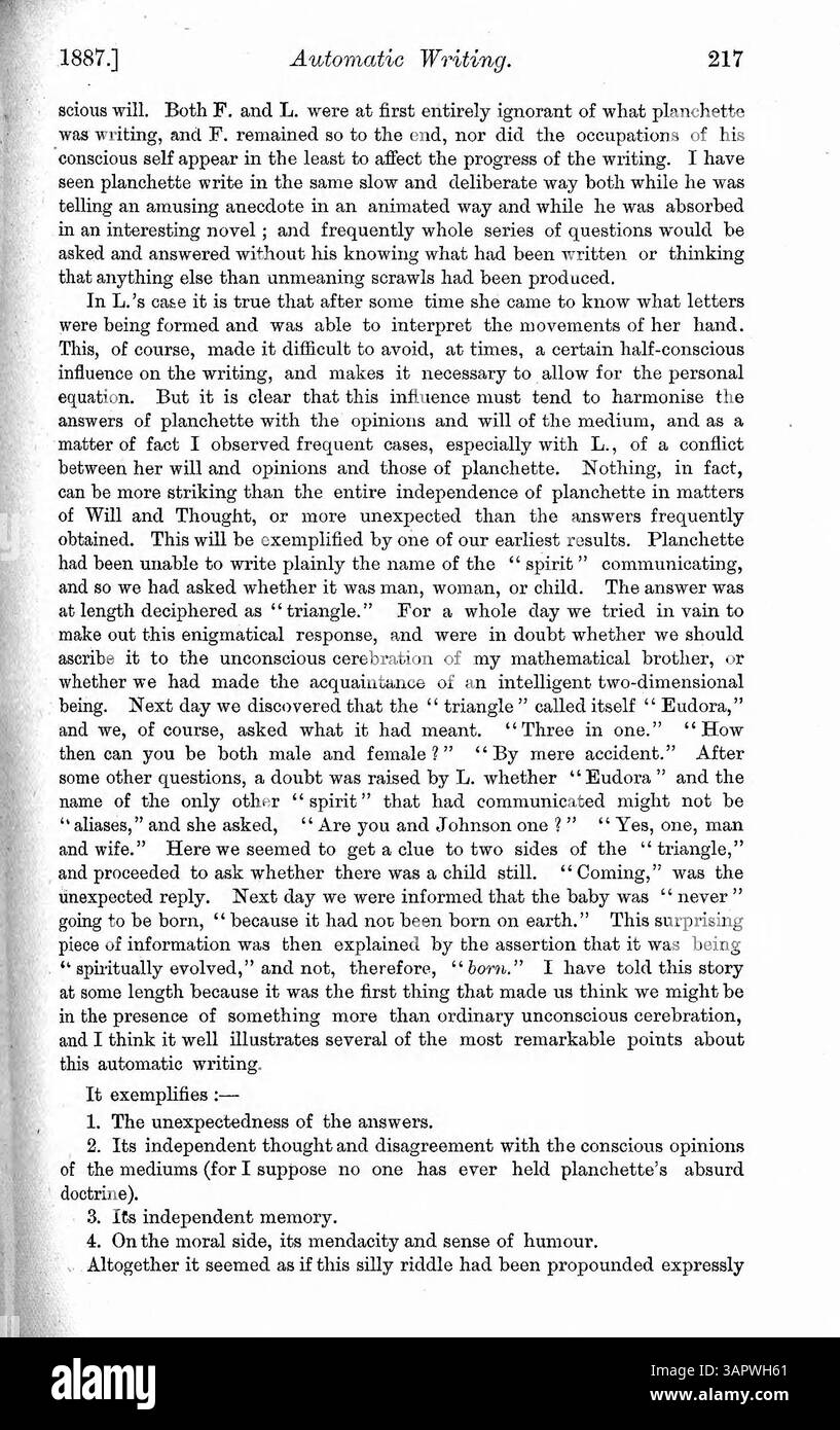 Nella sua recensione, il Dr. Myers analizza casi di personalità alterate causate da vari fattori come sogni, uso di droghe, disturbi fisici, epilessia e ipnotismo. Esamina il ruolo della scrittura automatica nelle differenze tra il comportamento cosciente e inconscio. Foto Stock