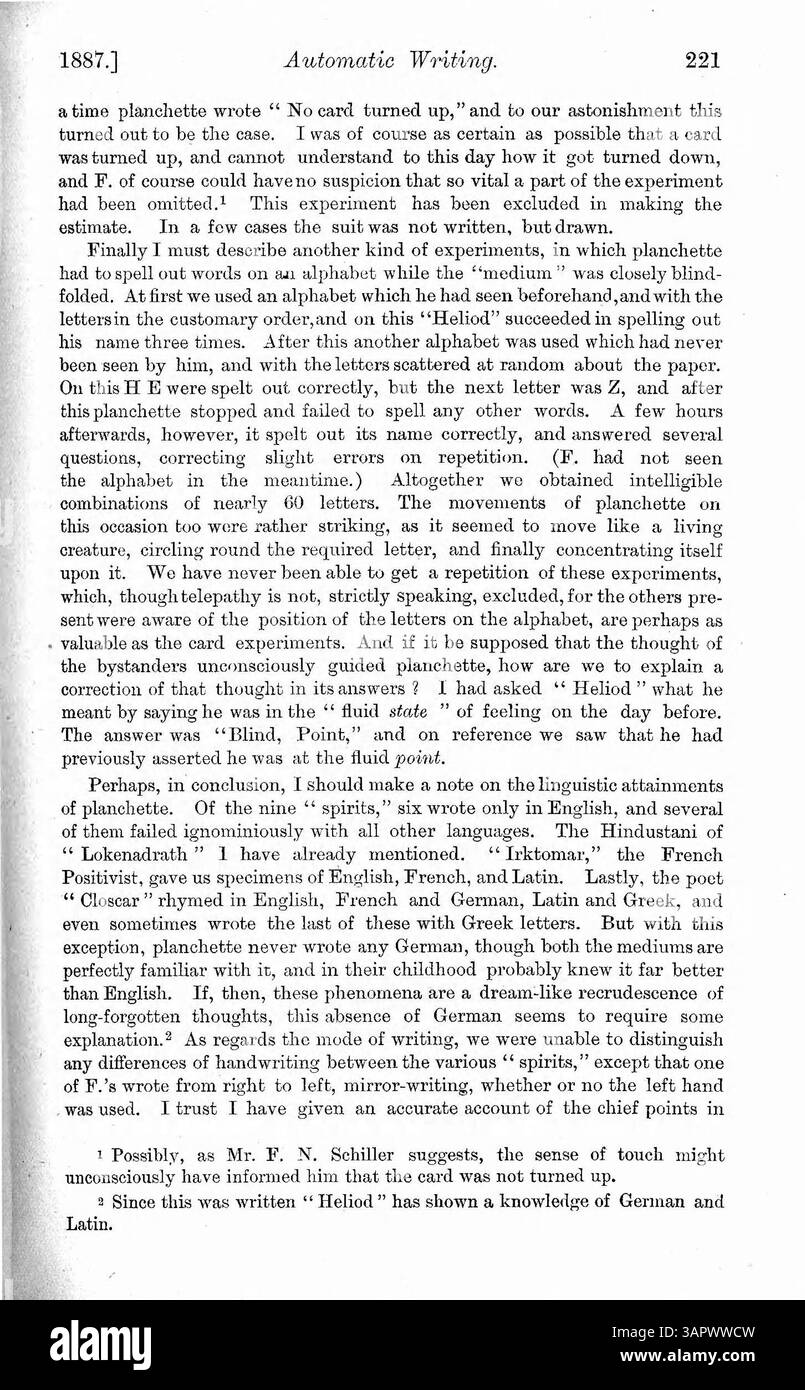 In questa analisi, il Dr. Myers discute delle personalità alterate indotte da sogni, uso di droghe, disturbi fisici, epilessia o ipnotismo. L'attenzione è posta sulla scrittura automatica e sul suo ruolo nella distinzione tra sé cosciente e inconscio. Foto Stock