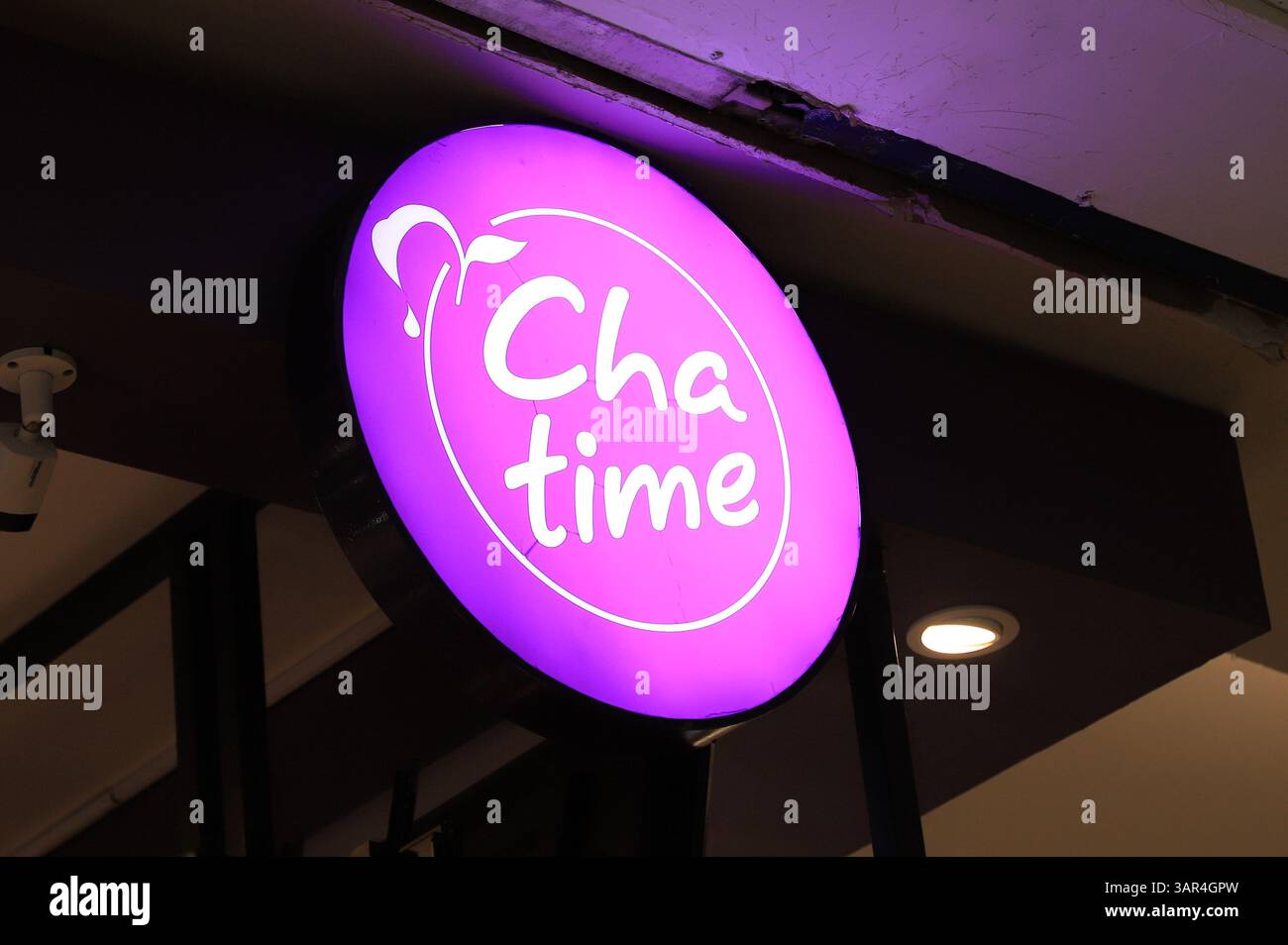 Logo o segno Chatime. Chatime è una catena di negozi di tè al latte perlato di Taiwan Foto Stock