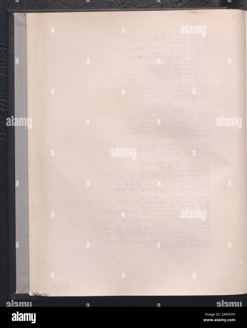 Le trascrizioni Patience Worth, volume 20, coprono il periodo dal 24 febbraio 1924 al 5 gennaio 1925, documentando le comunicazioni con Patience Worth, uno spirito canalizzato da Pearl Curran. Questi scritti sono fondamentali per lo studio dello spiritualismo e della mediazione all'inizio del XX secolo, fornendo rari approfondimenti sui fenomeni occulti e soprannaturali. Foto Stock