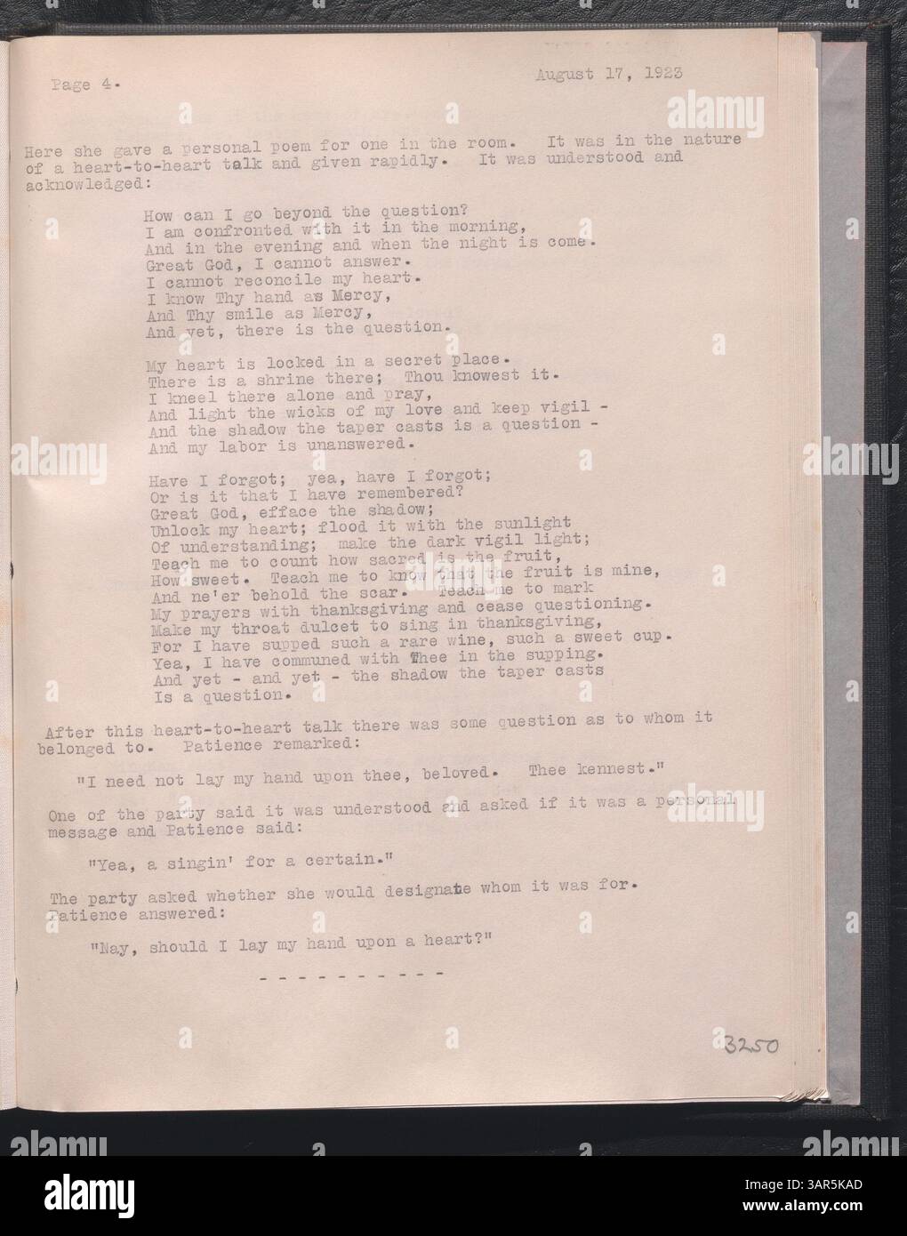 Questo volume della pazienza che vale la pena trascrizione si estende dal 4 settembre 1922 al 3 settembre 1923, continuando la documentazione dei messaggi spirituali di Patience Worth. Trascritti da Pearl Curran, questi documenti forniscono un'idea significativa dello spiritualismo e della mediazione dei primi anni del XX secolo. Le trascrizioni sono conservate dalla Missouri Historical Society per scopi di studio e ricerca. Foto Stock